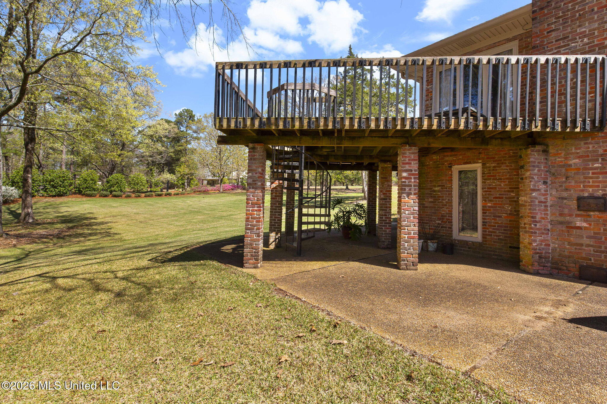 6145 Wirtz Road