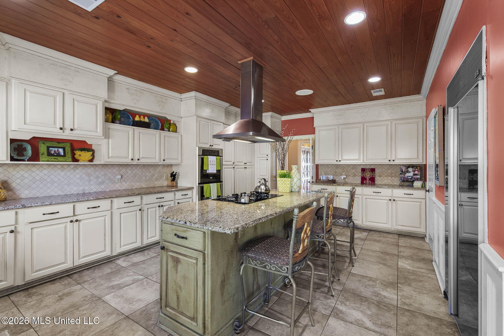 6145 Wirtz Road