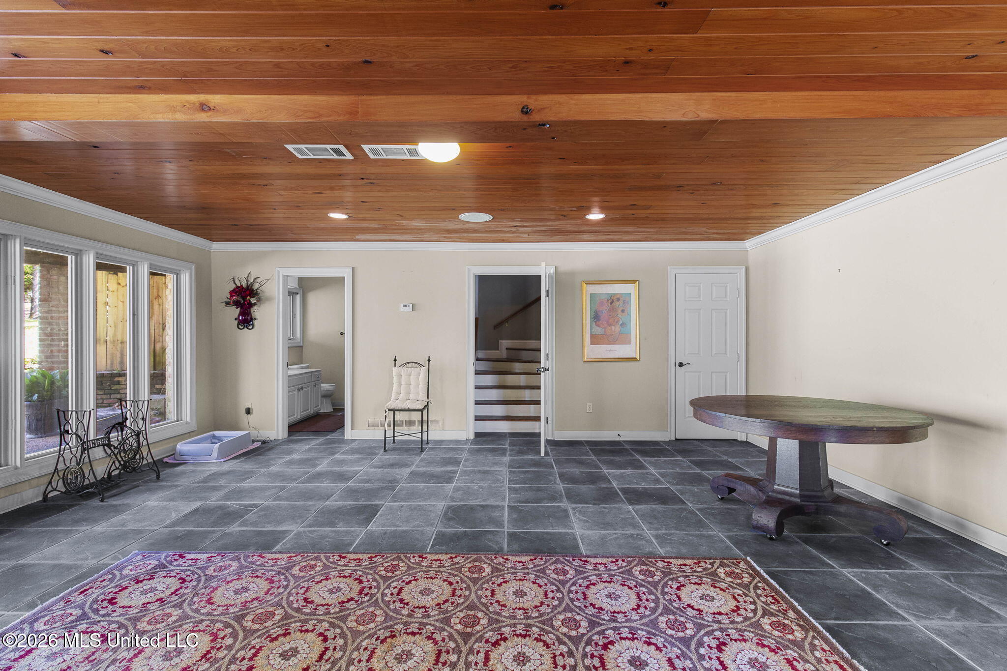 6145 Wirtz Road