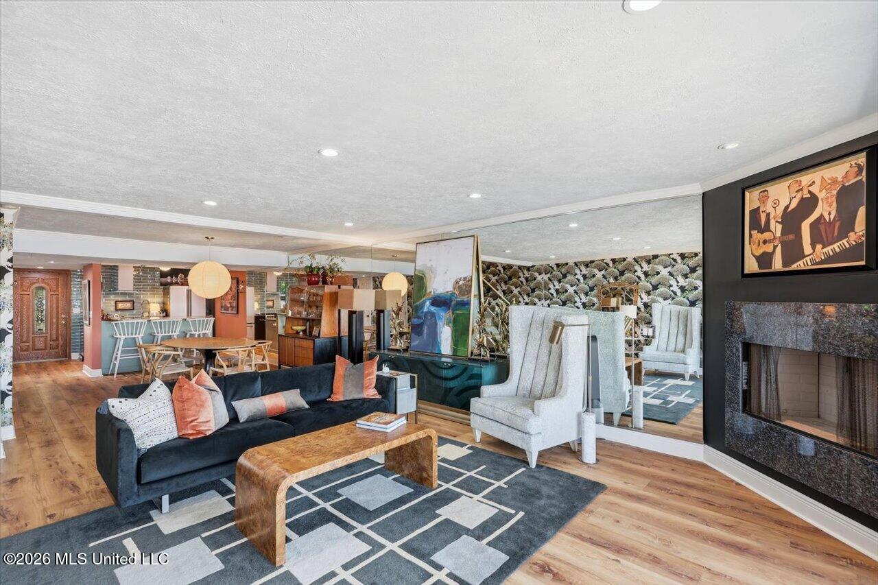 157 Dyke Road, 24