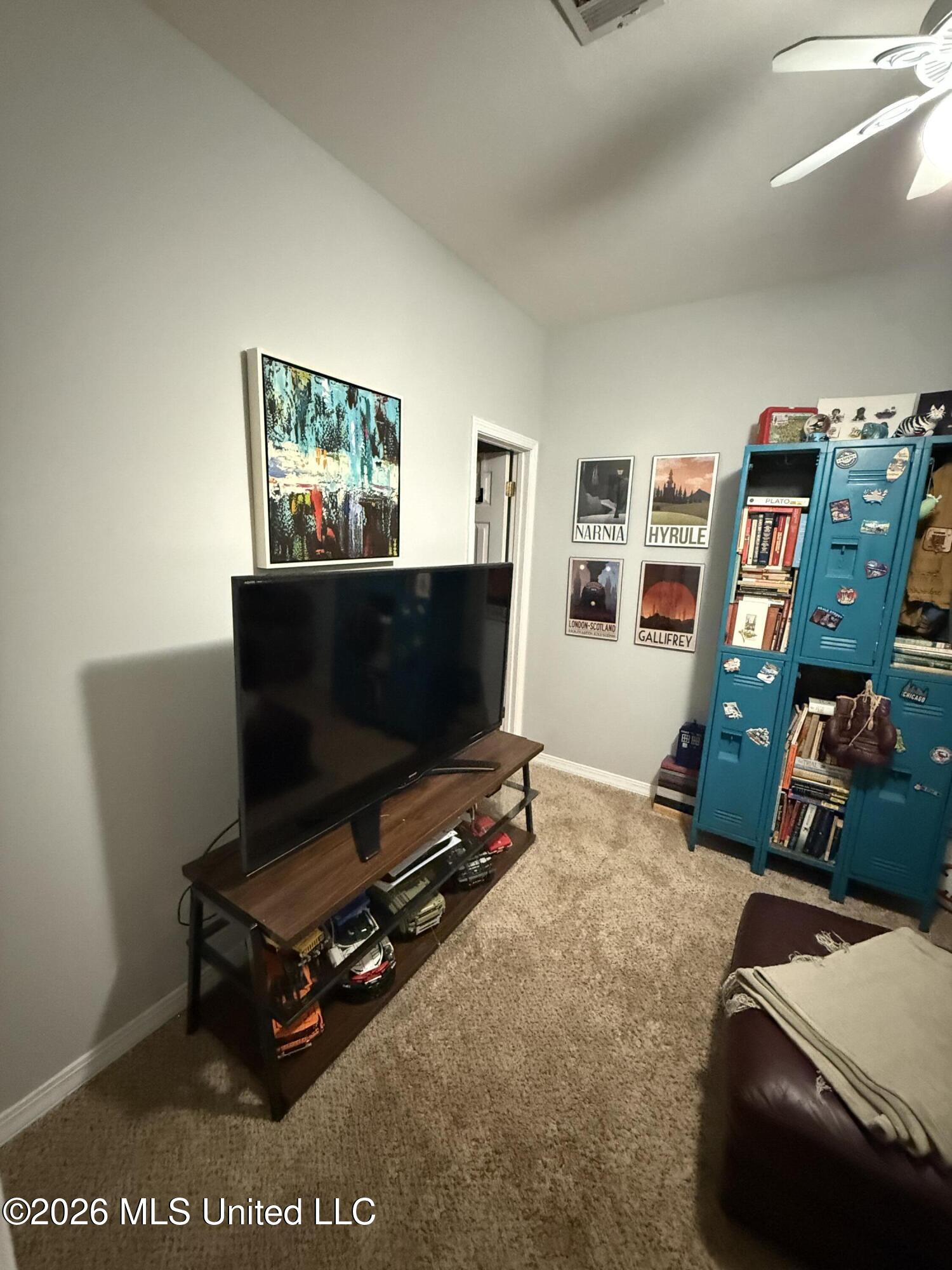 609 Spring Grove
