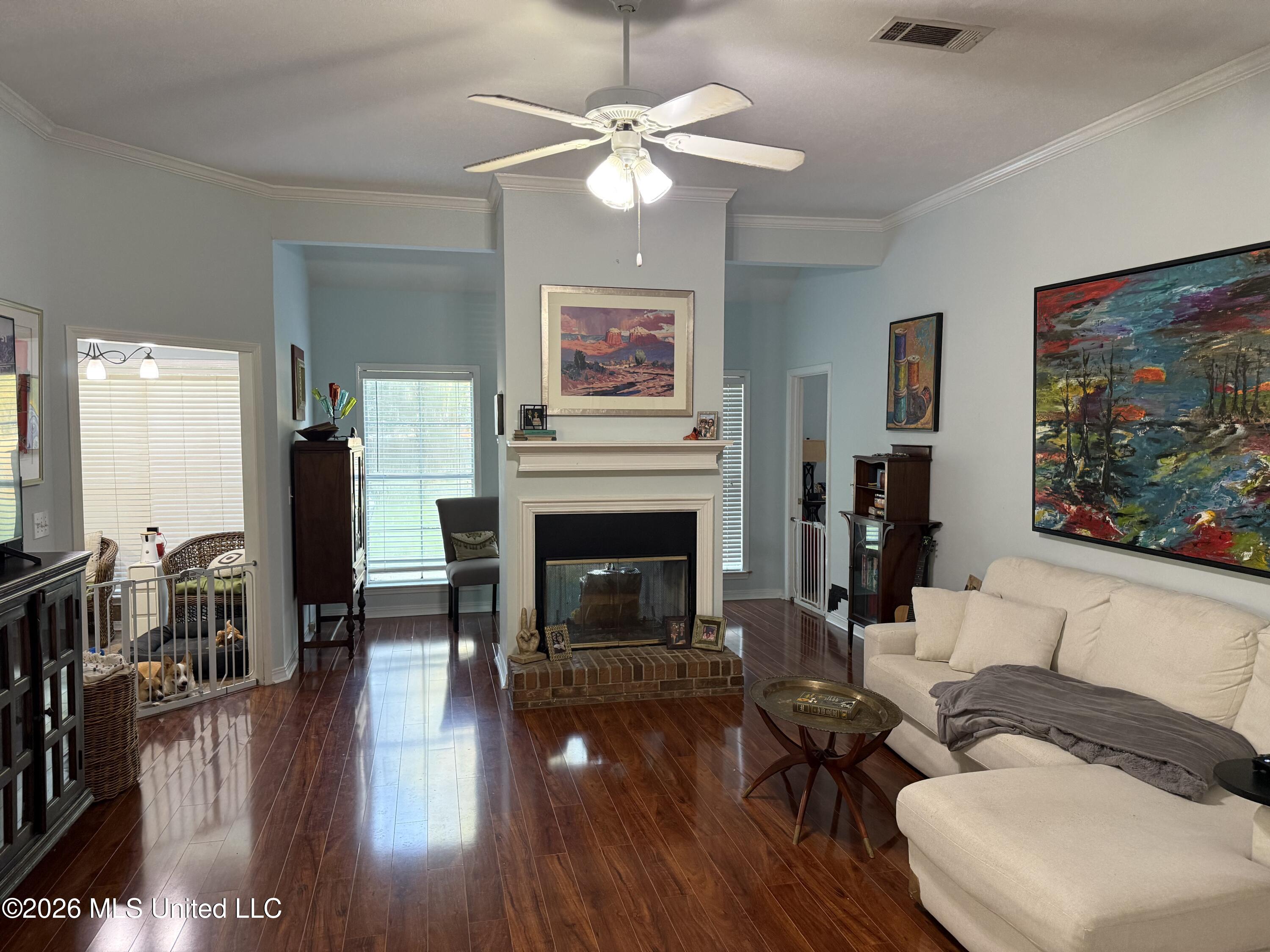 609 Spring Grove
