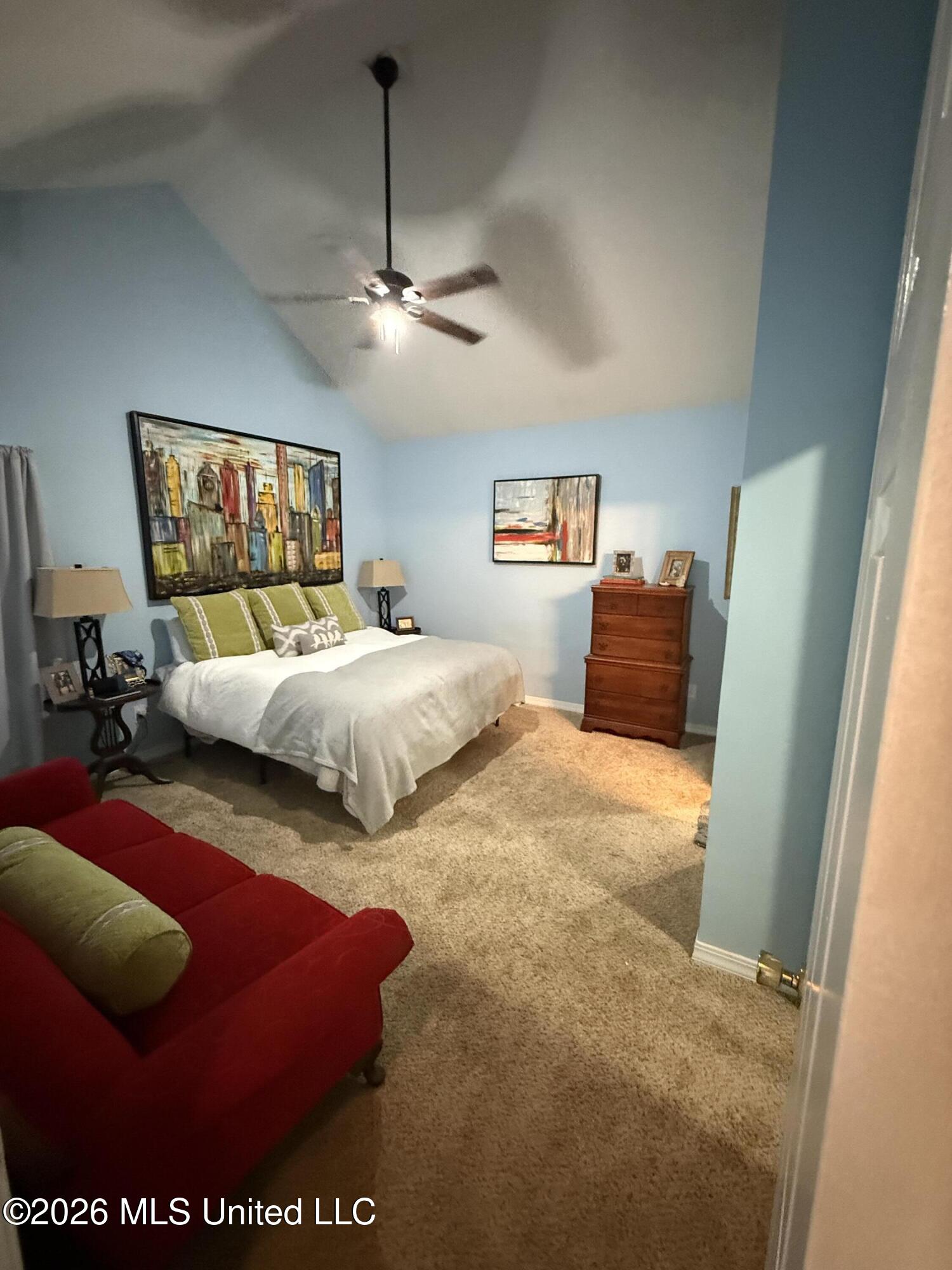 609 Spring Grove