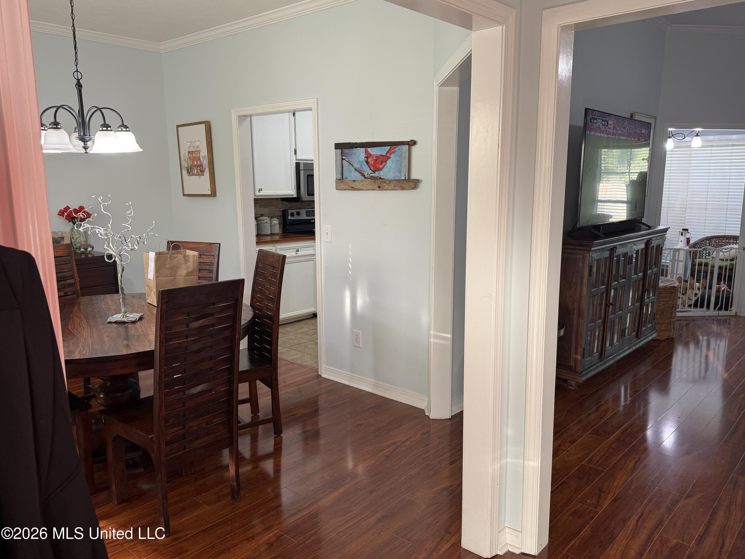 609 Spring Grove