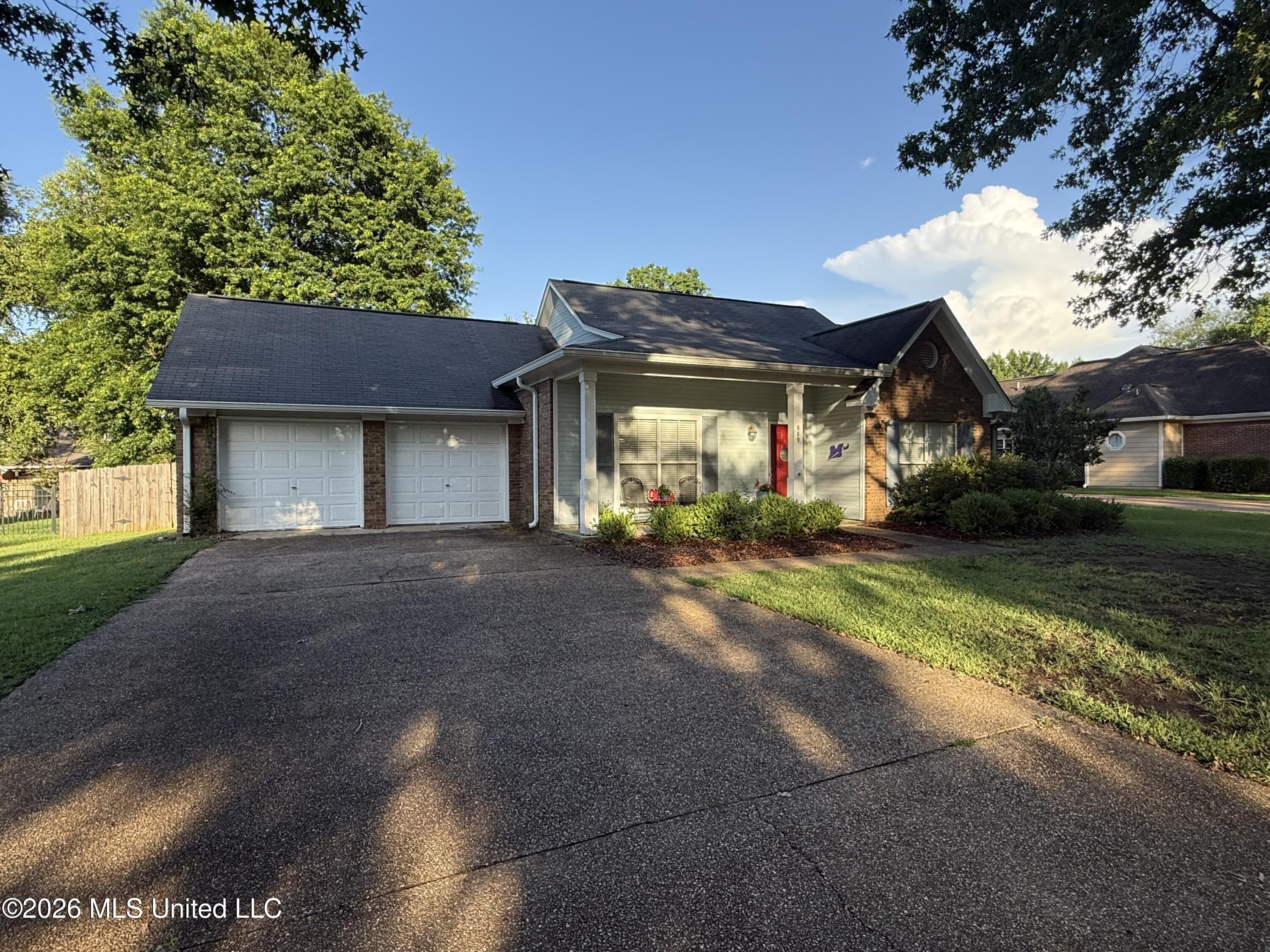 609 Spring Grove