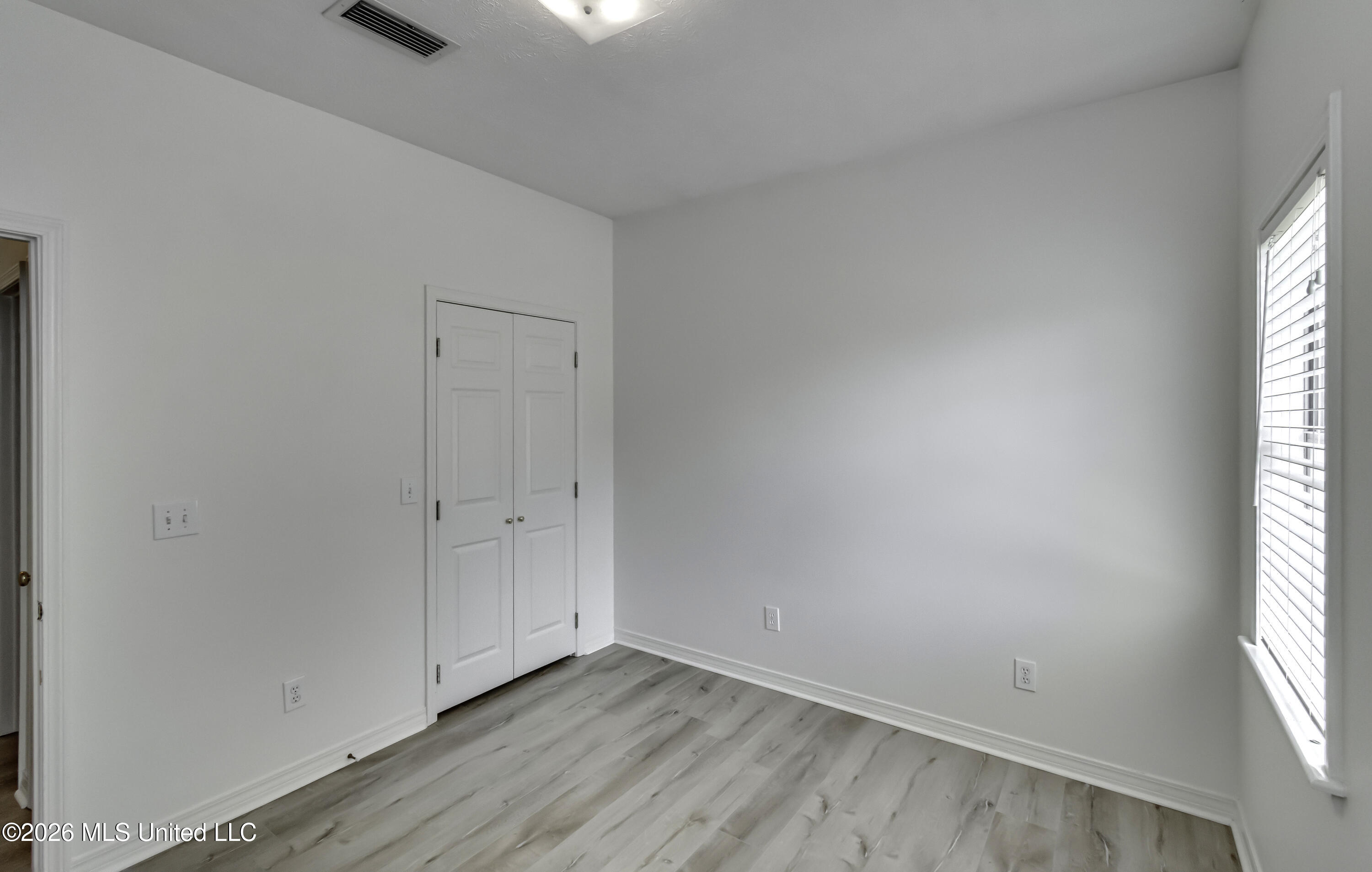 403 Sawtooth Cove
