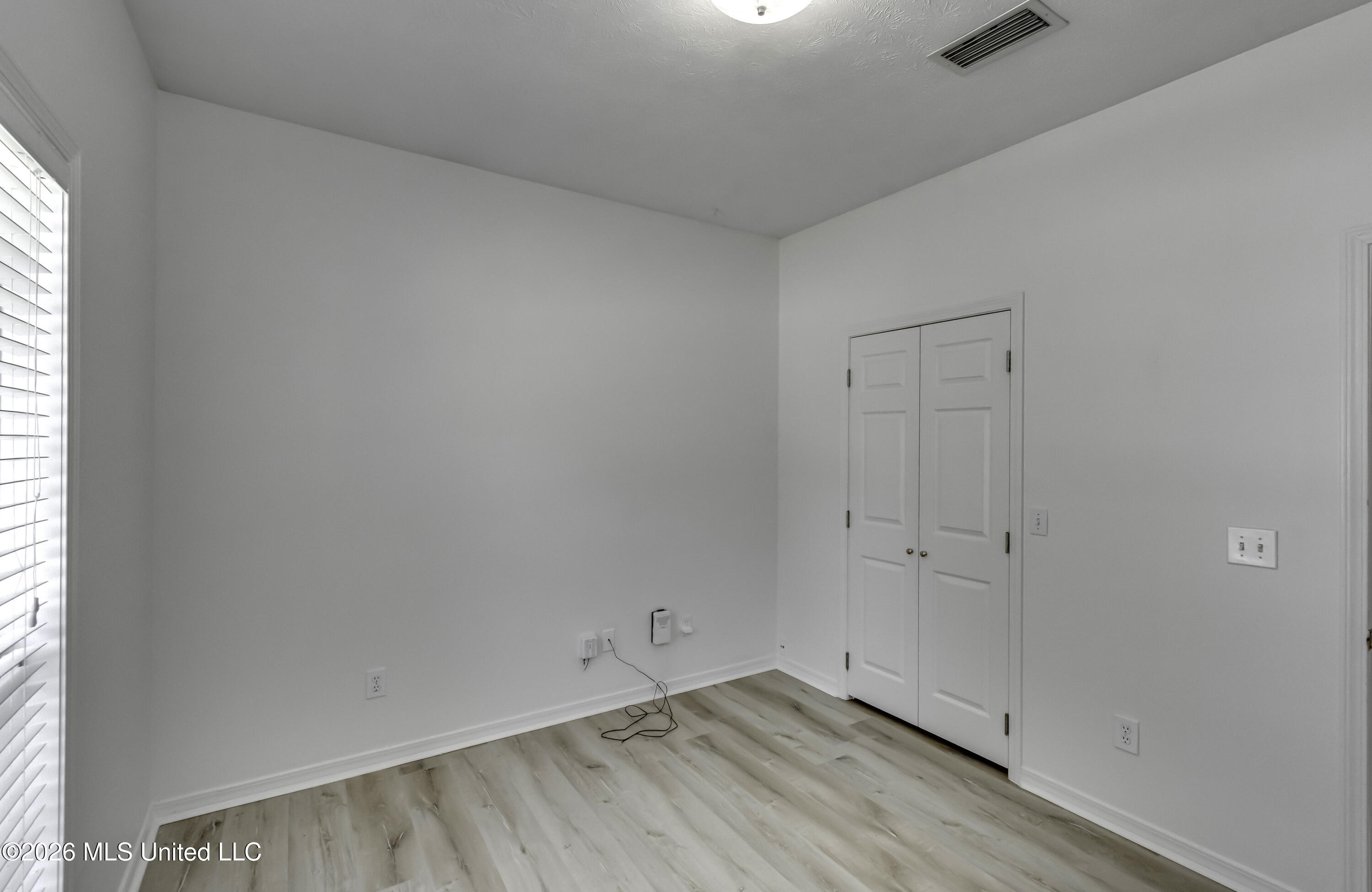 403 Sawtooth Cove