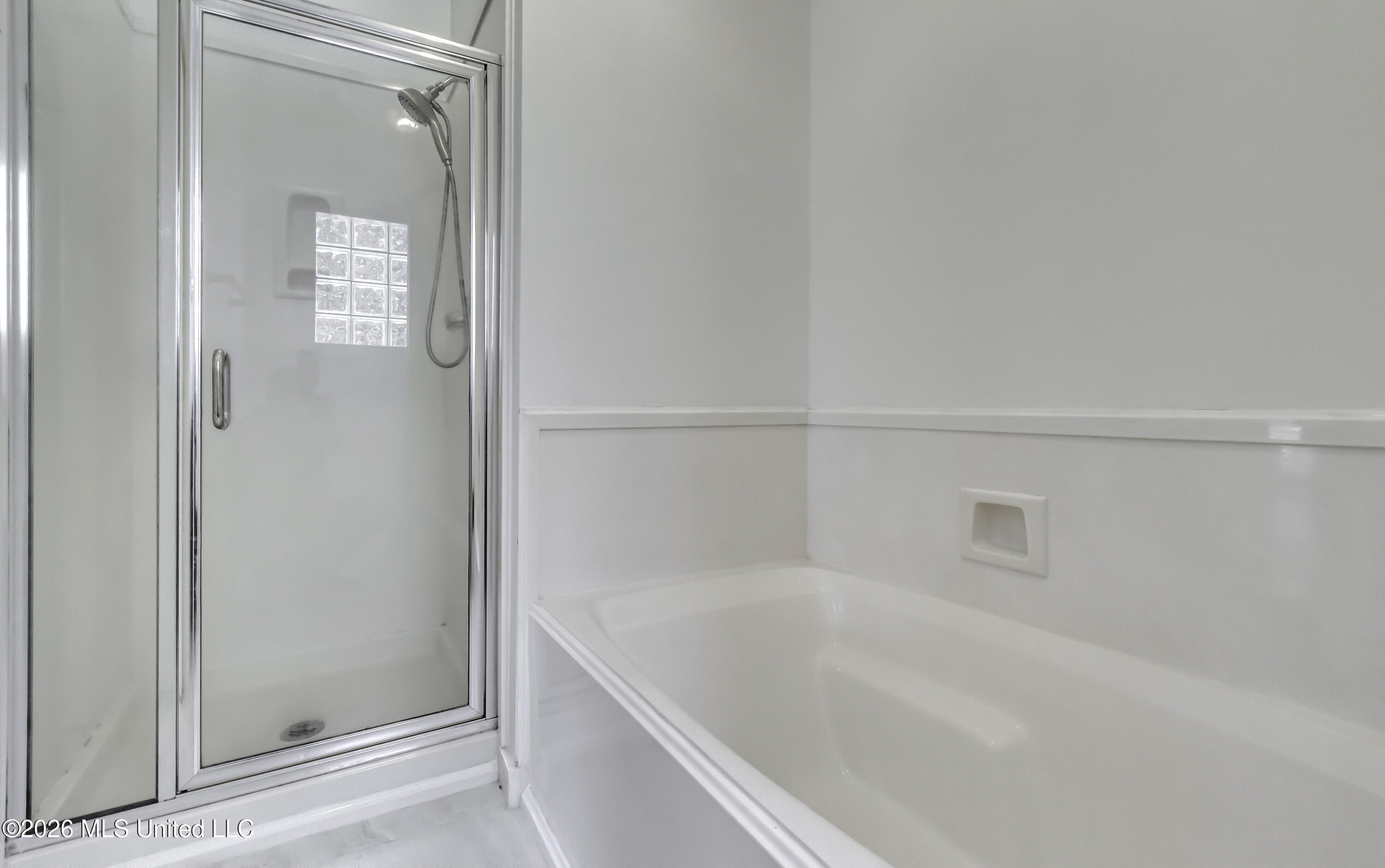 403 Sawtooth Cove
