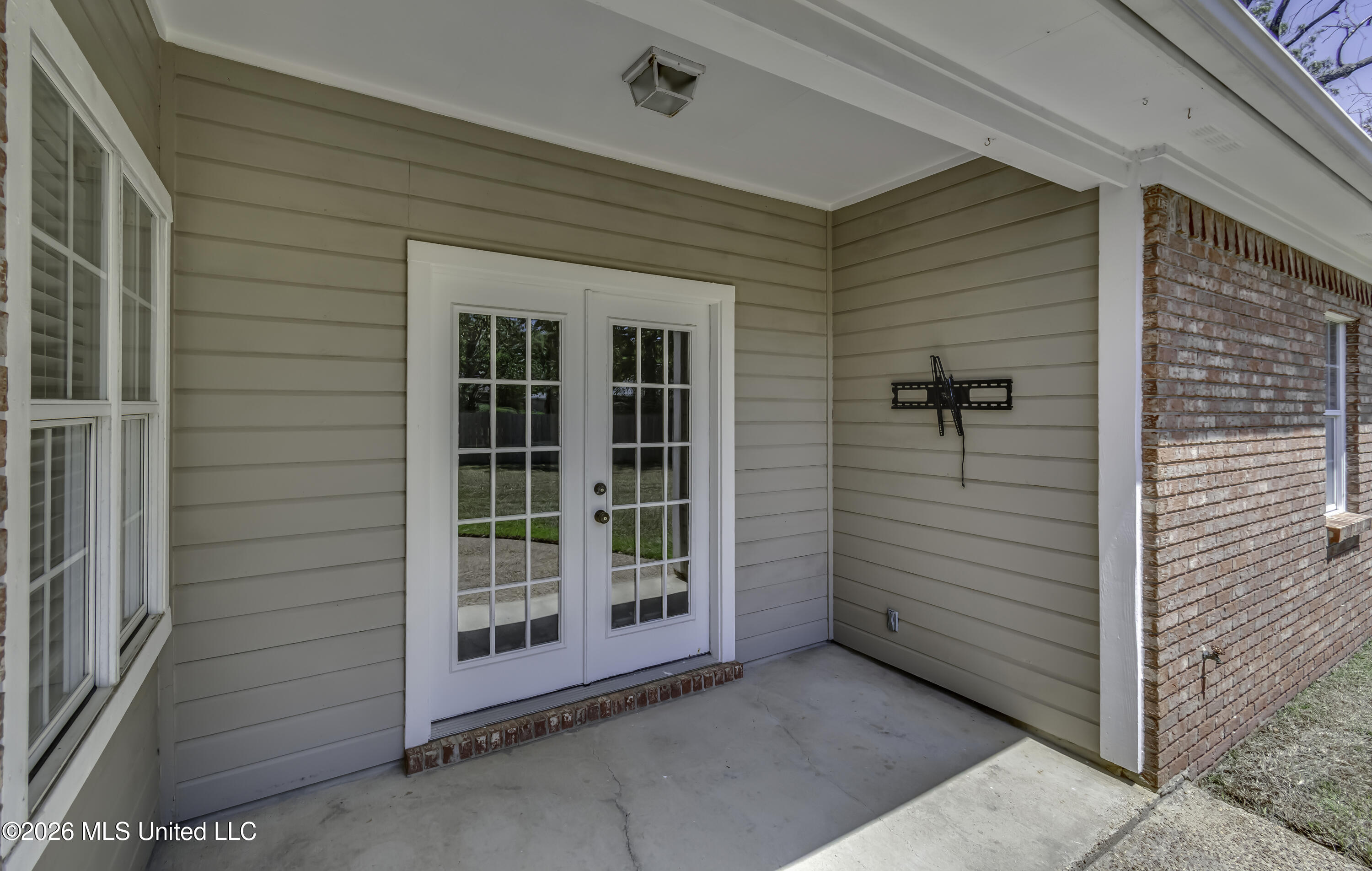 403 Sawtooth Cove