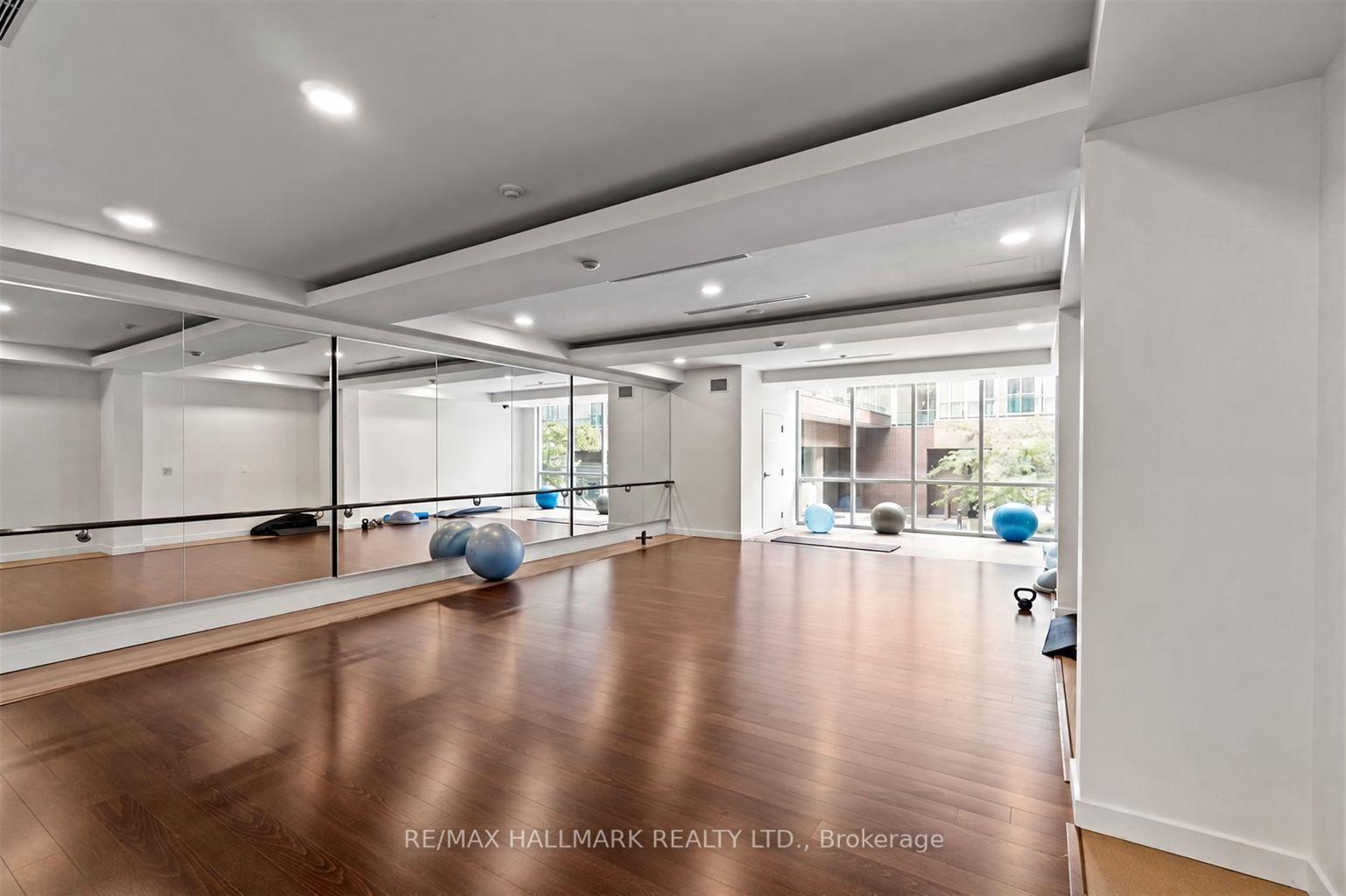 116 George Street 1202, Toronto Unit: 1202