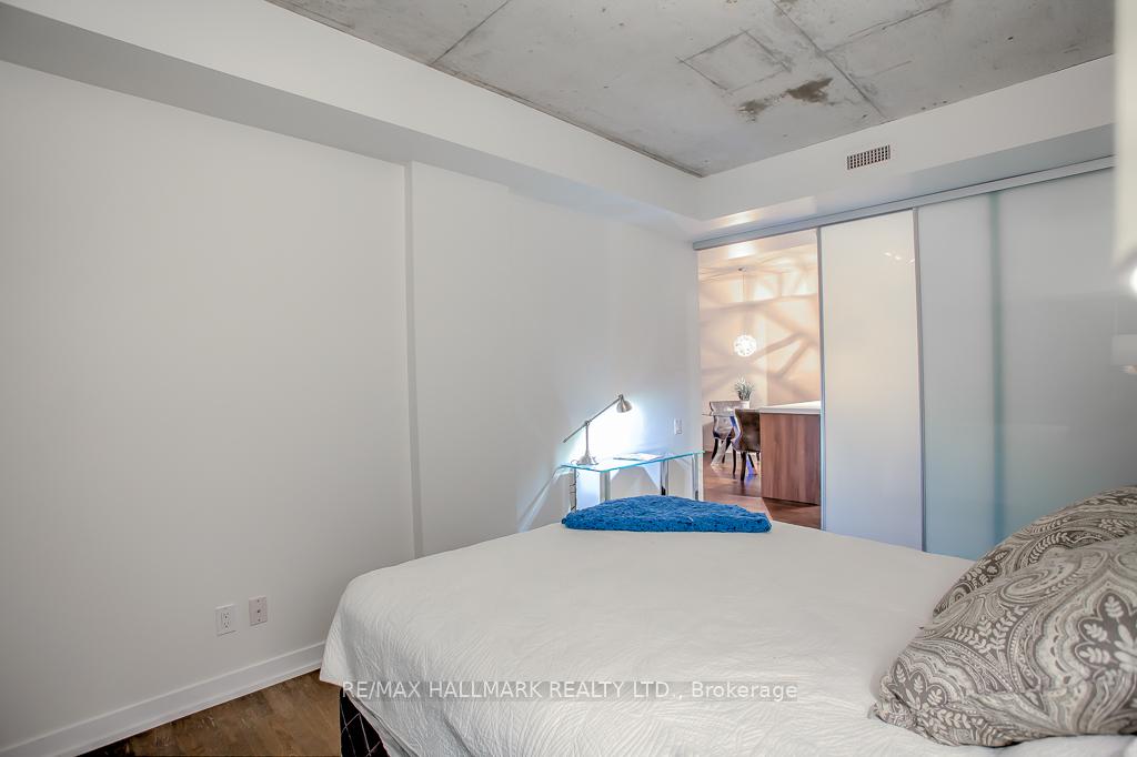 560 King Street W 419, Toronto Unit: 419