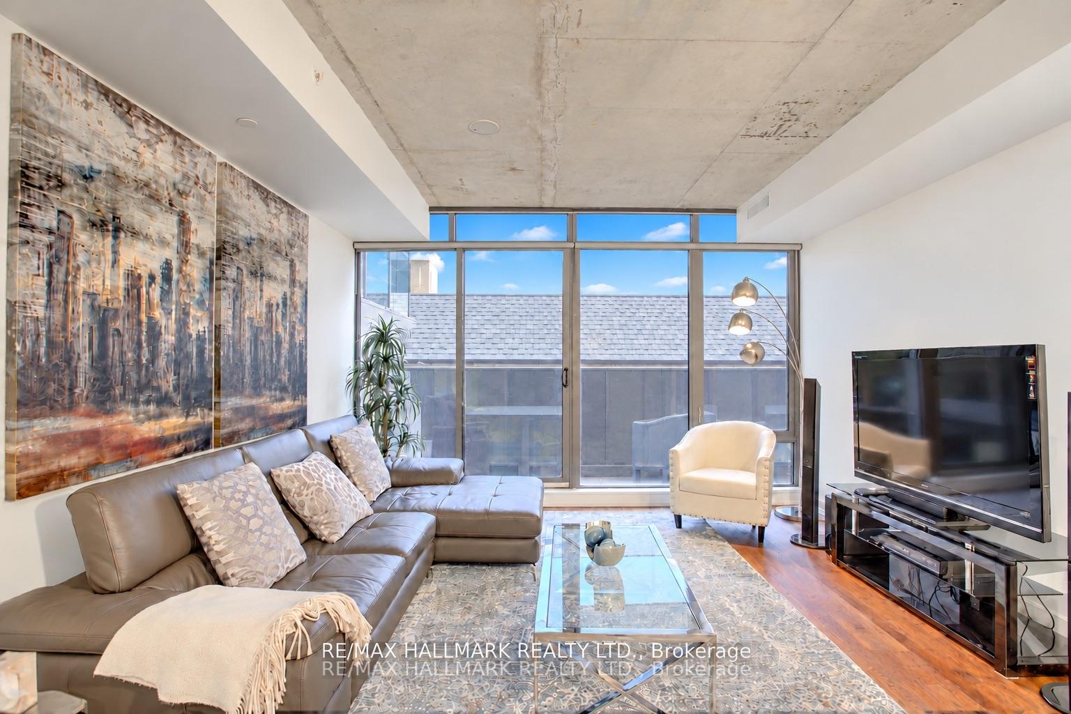 560 King Street W 419, Toronto Unit: 419