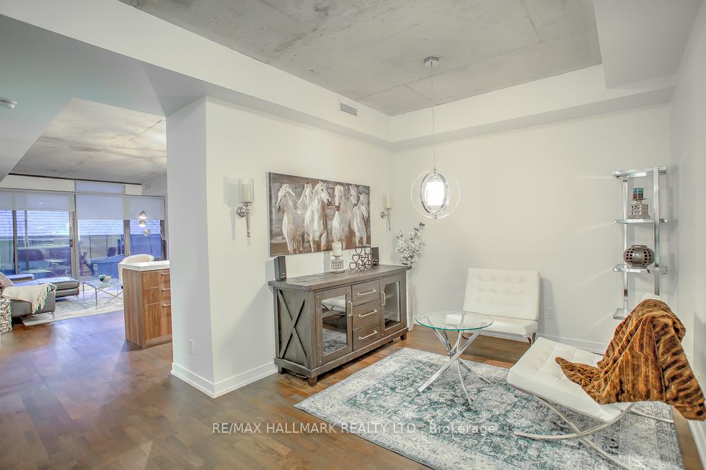 560 King Street W 419, Toronto Unit: 419