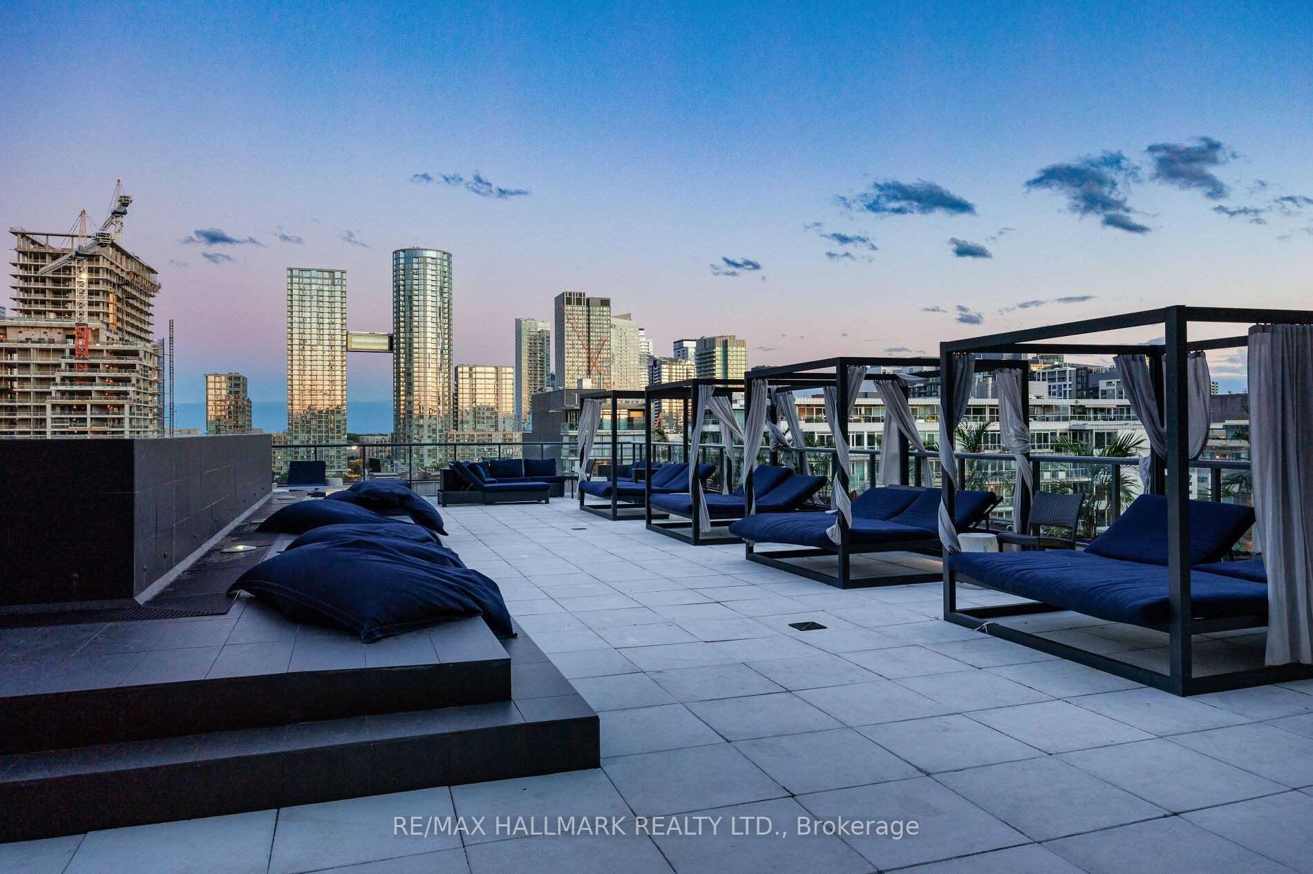 560 King Street W 419, Toronto Unit: 419