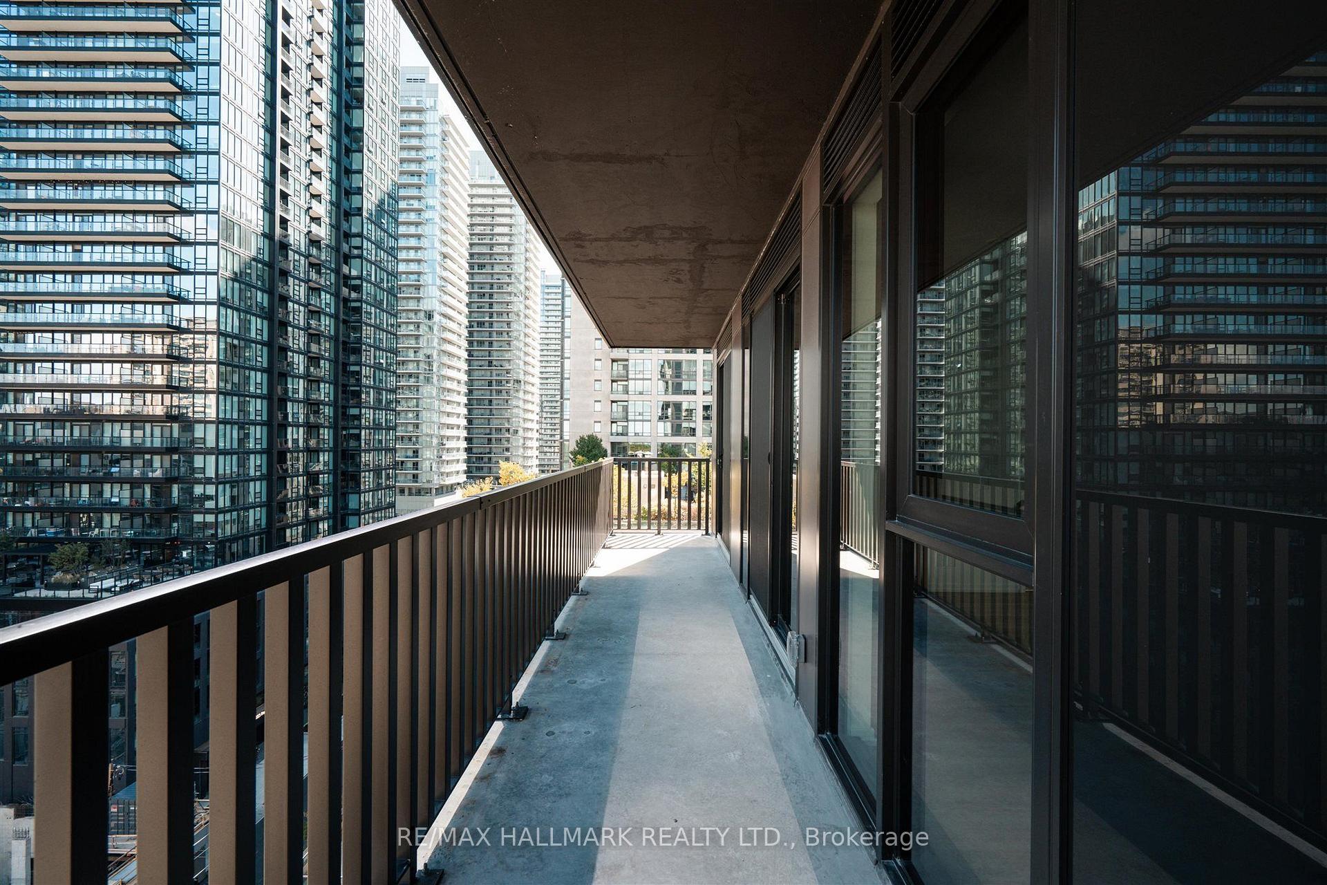 109 Erskine Avenue 1109, Toronto Unit: 1109