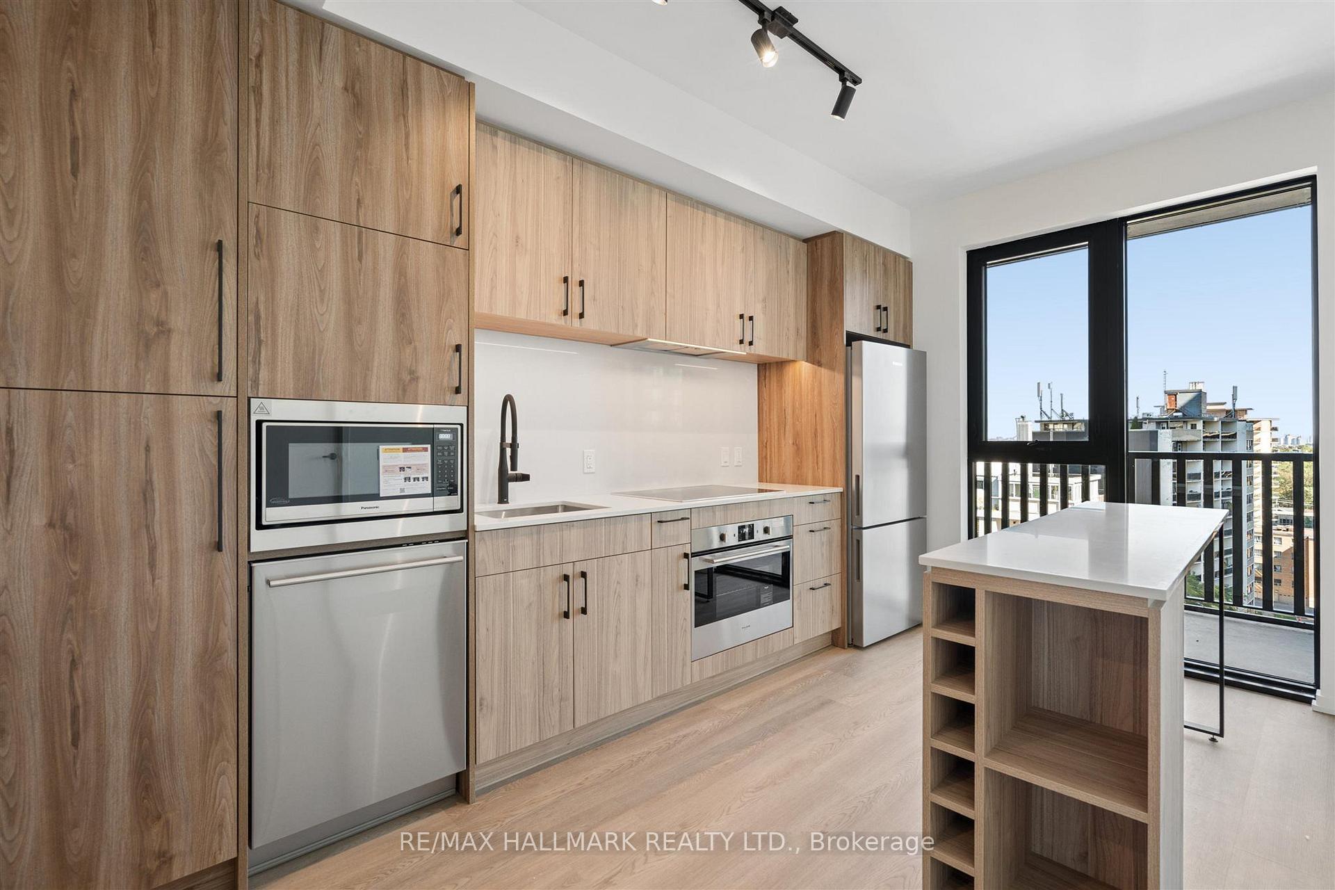 109 Erskine Avenue 1109, Toronto Unit: 1109