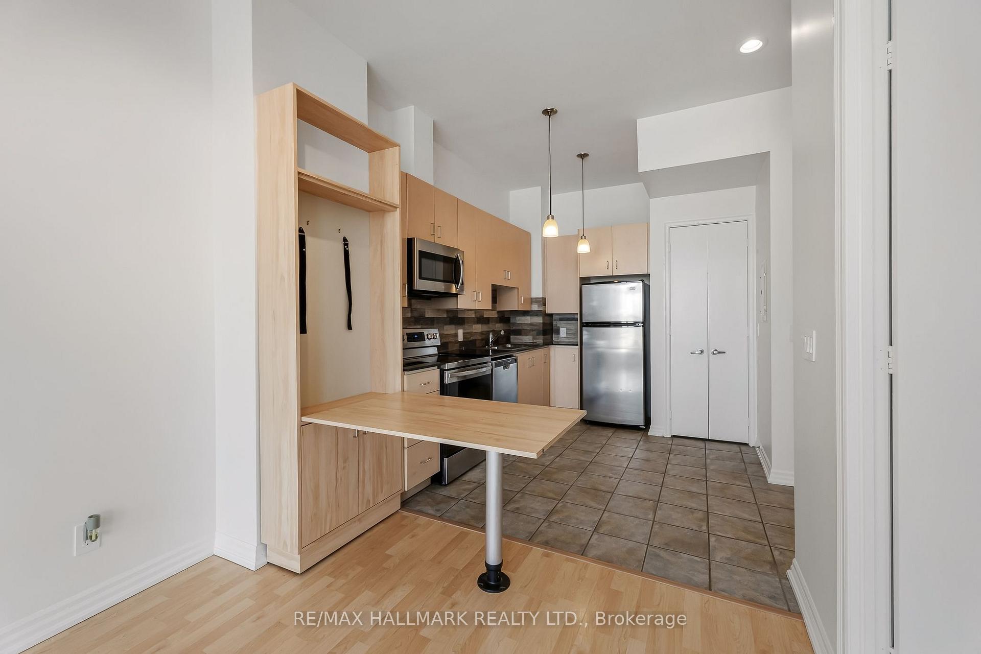 797 Don Mills Road 606, Toronto Unit: 606
