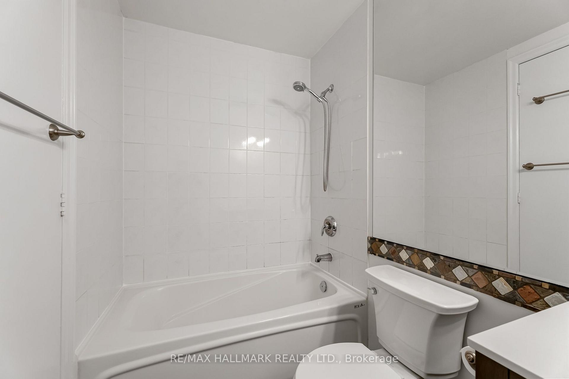 797 Don Mills Road 606, Toronto Unit: 606
