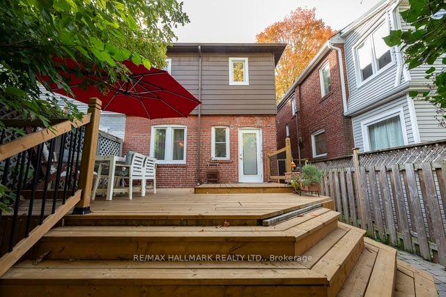 142 Hillsdale Avenue E, Toronto