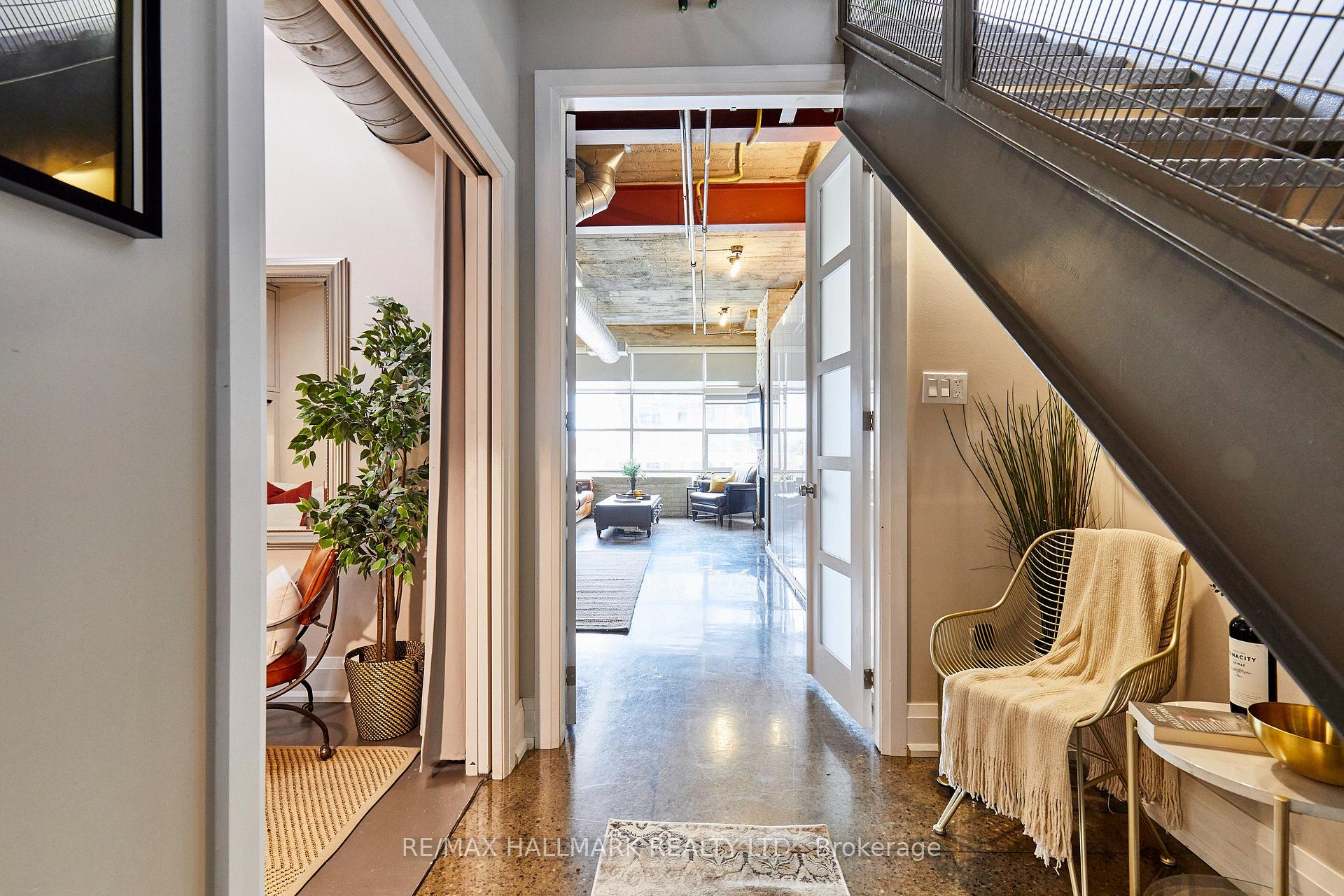 383 Adelaide Street E 412, Toronto Unit: 412