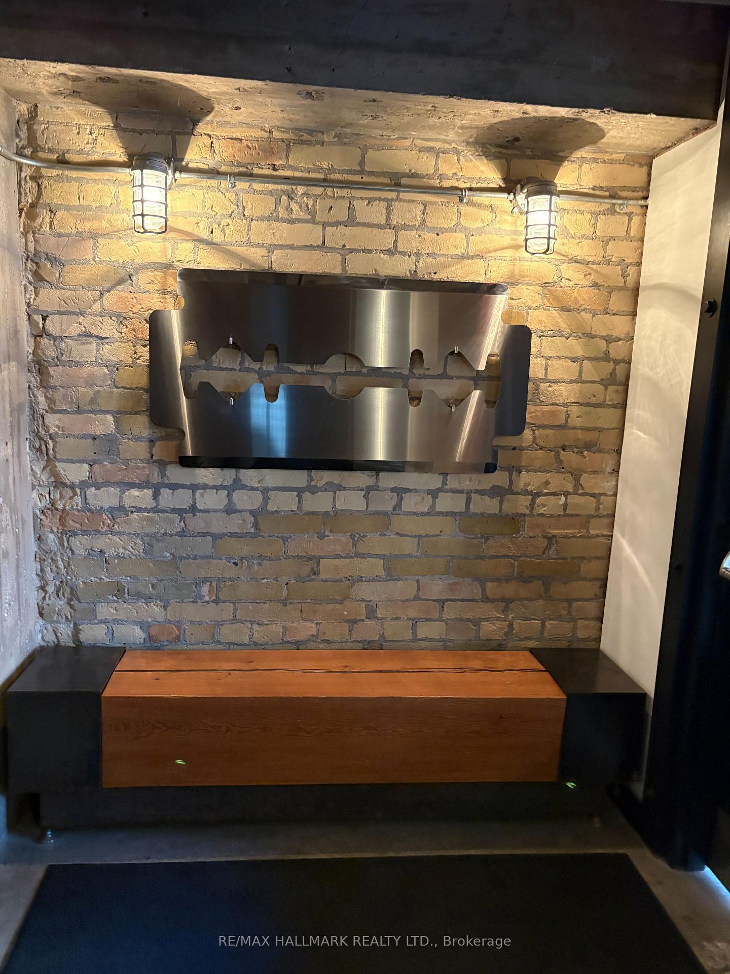 383 Adelaide Street E 412, Toronto Unit: 412