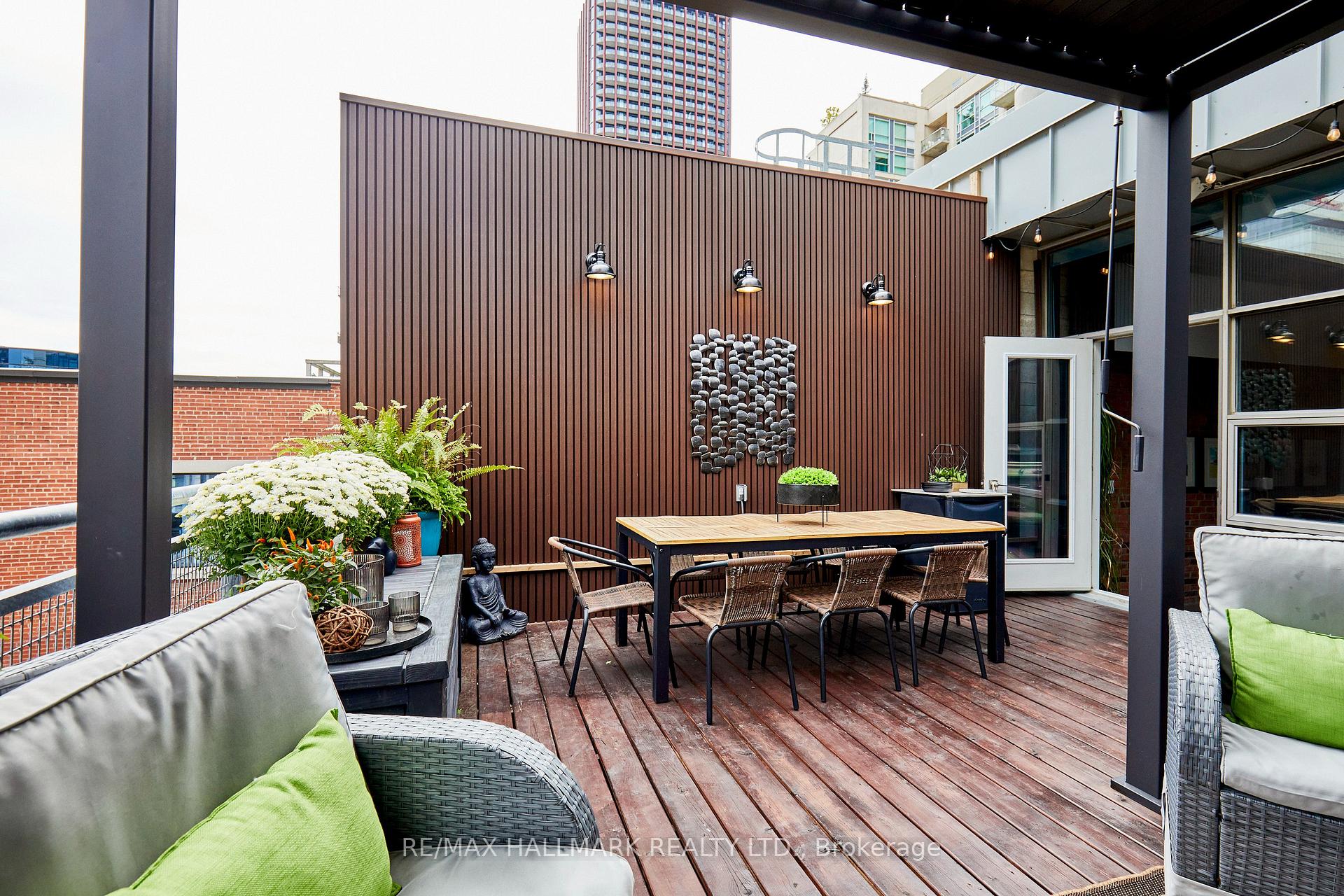 383 Adelaide Street E 412, Toronto Unit: 412
