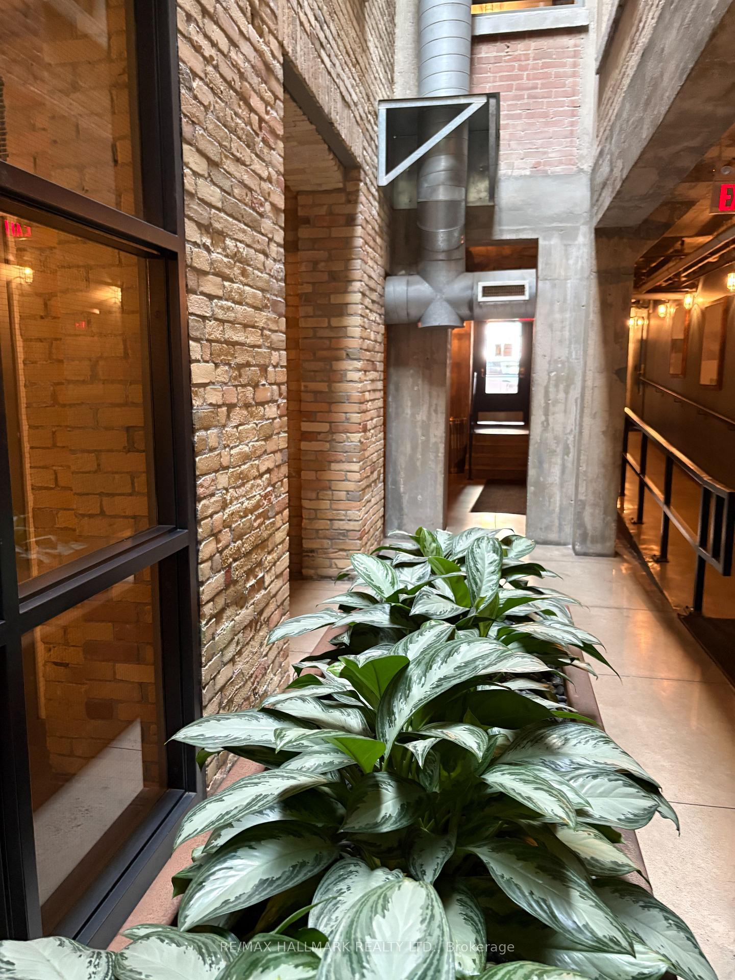 383 Adelaide Street E 412, Toronto Unit: 412