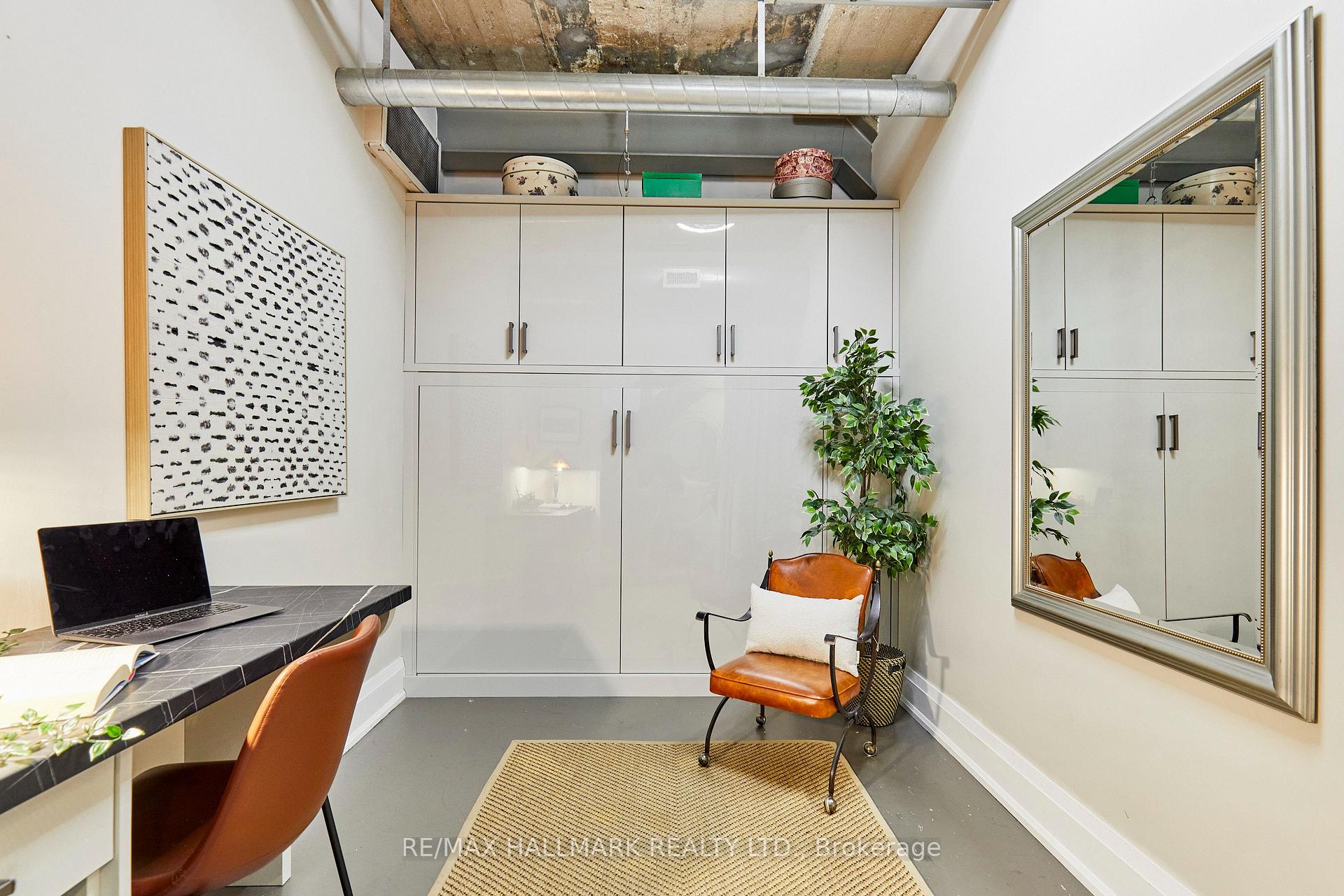 383 Adelaide Street E 412, Toronto Unit: 412