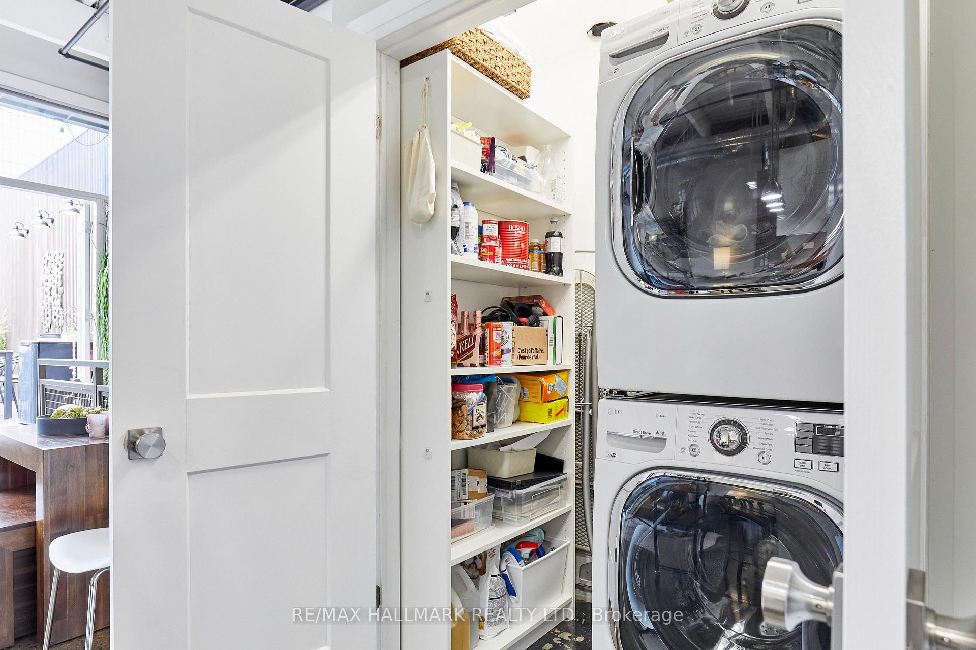 383 Adelaide Street E 412, Toronto Unit: 412