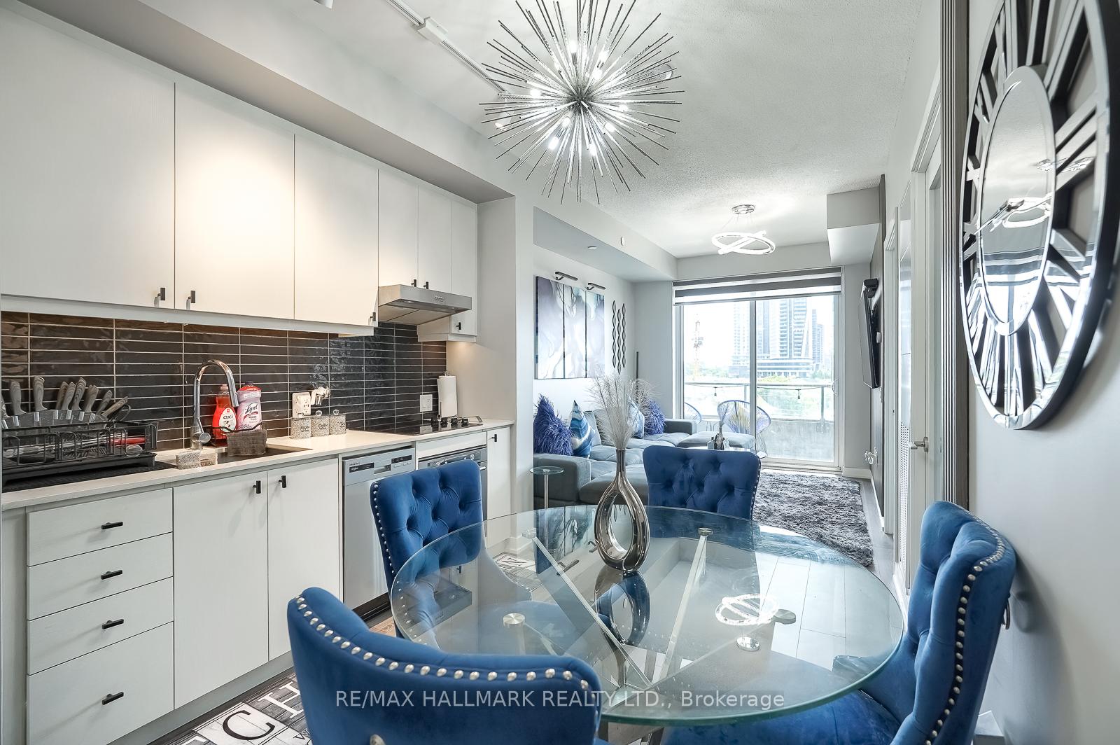9 Tecumseth Street 421, Toronto Unit: 421