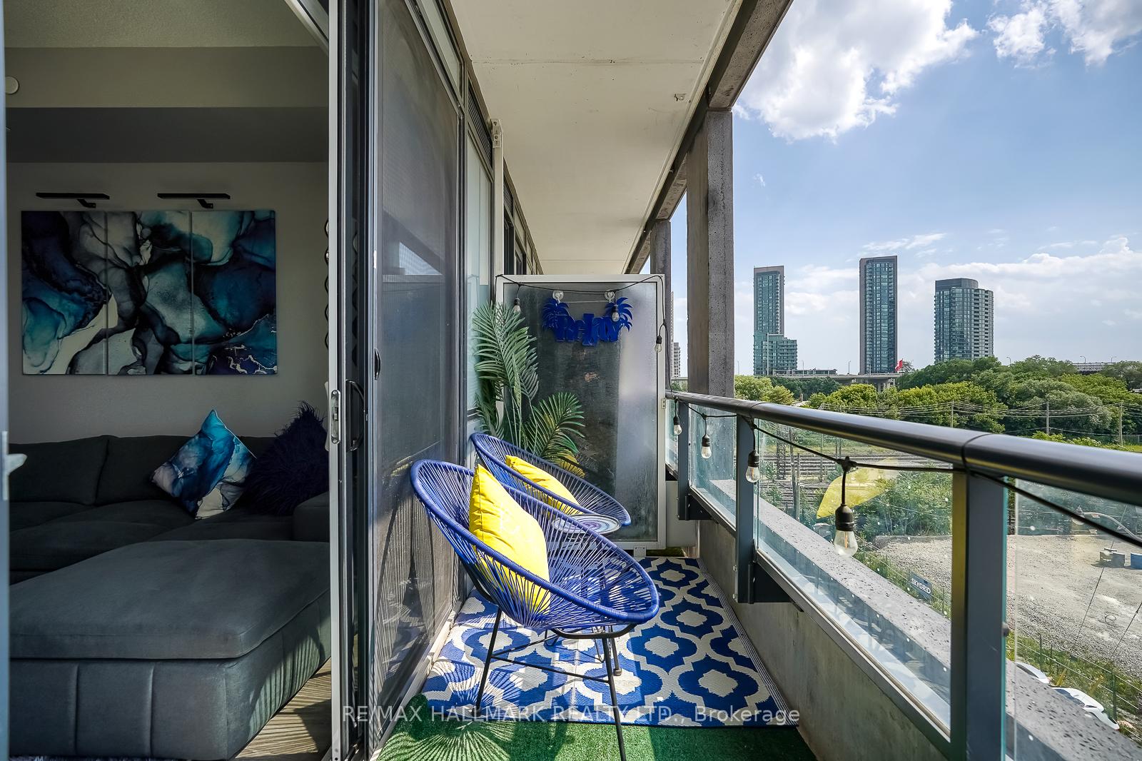 9 Tecumseth Street 421, Toronto Unit: 421