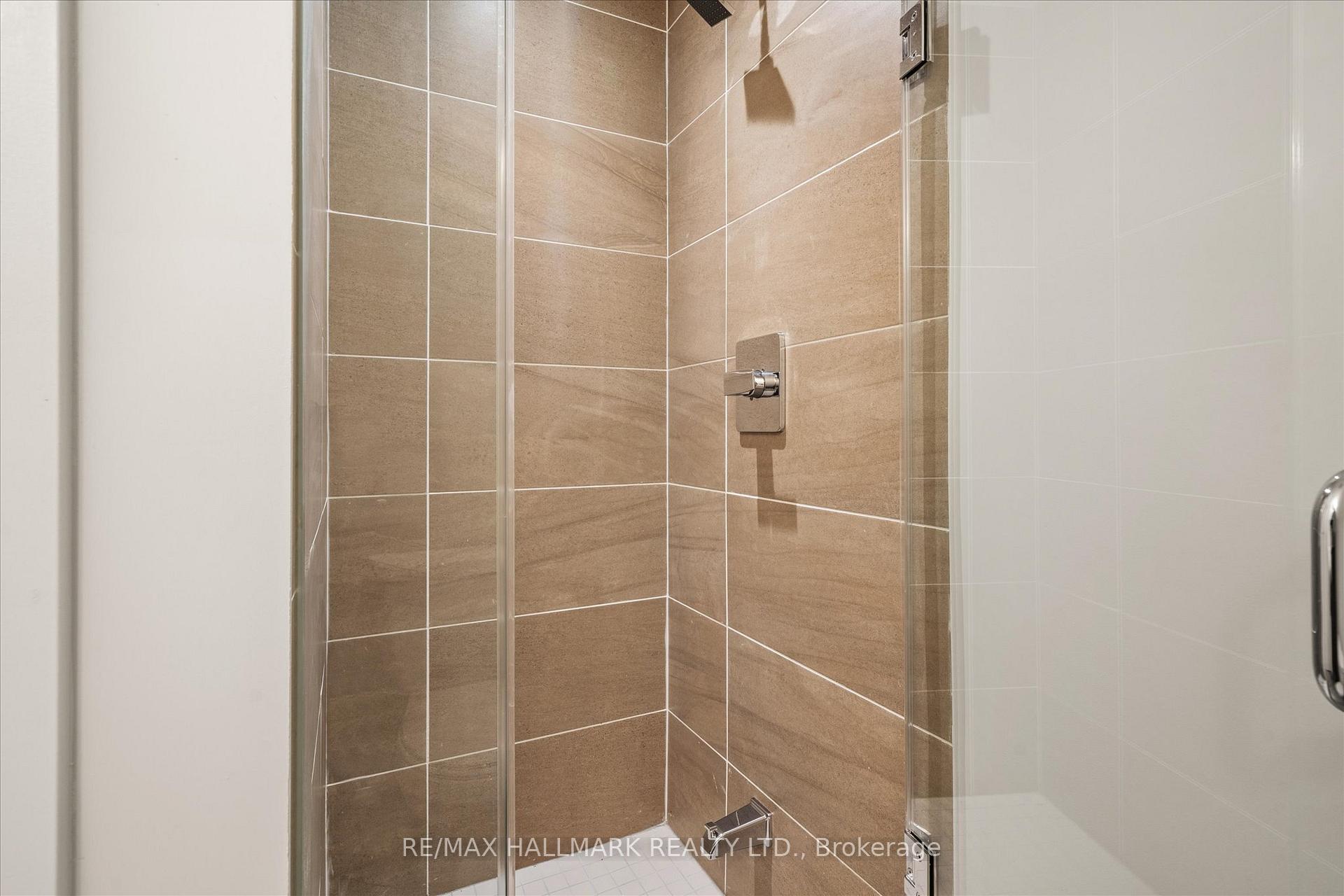 1350 Kingston Road 215
