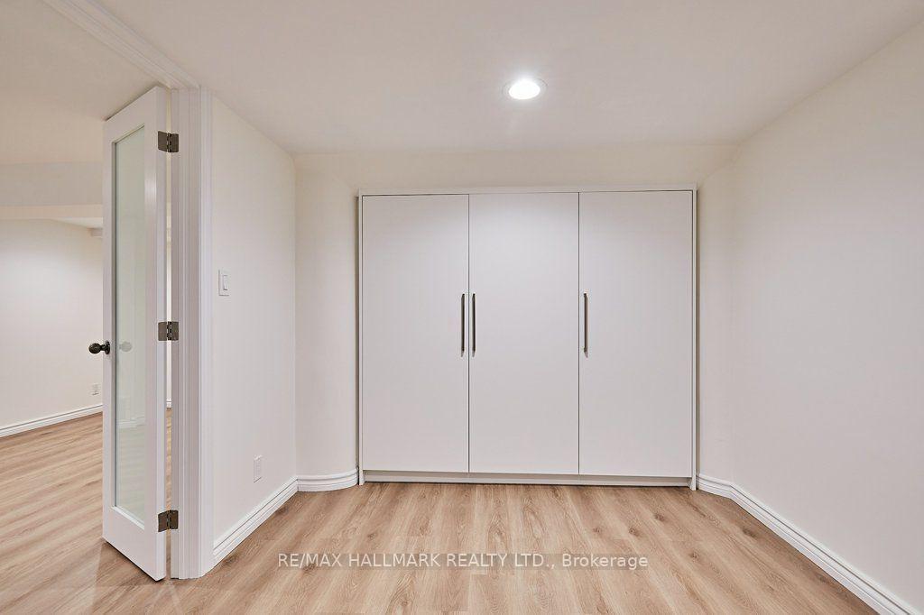 181 Ferris Road Basement, Toronto Unit: Basement