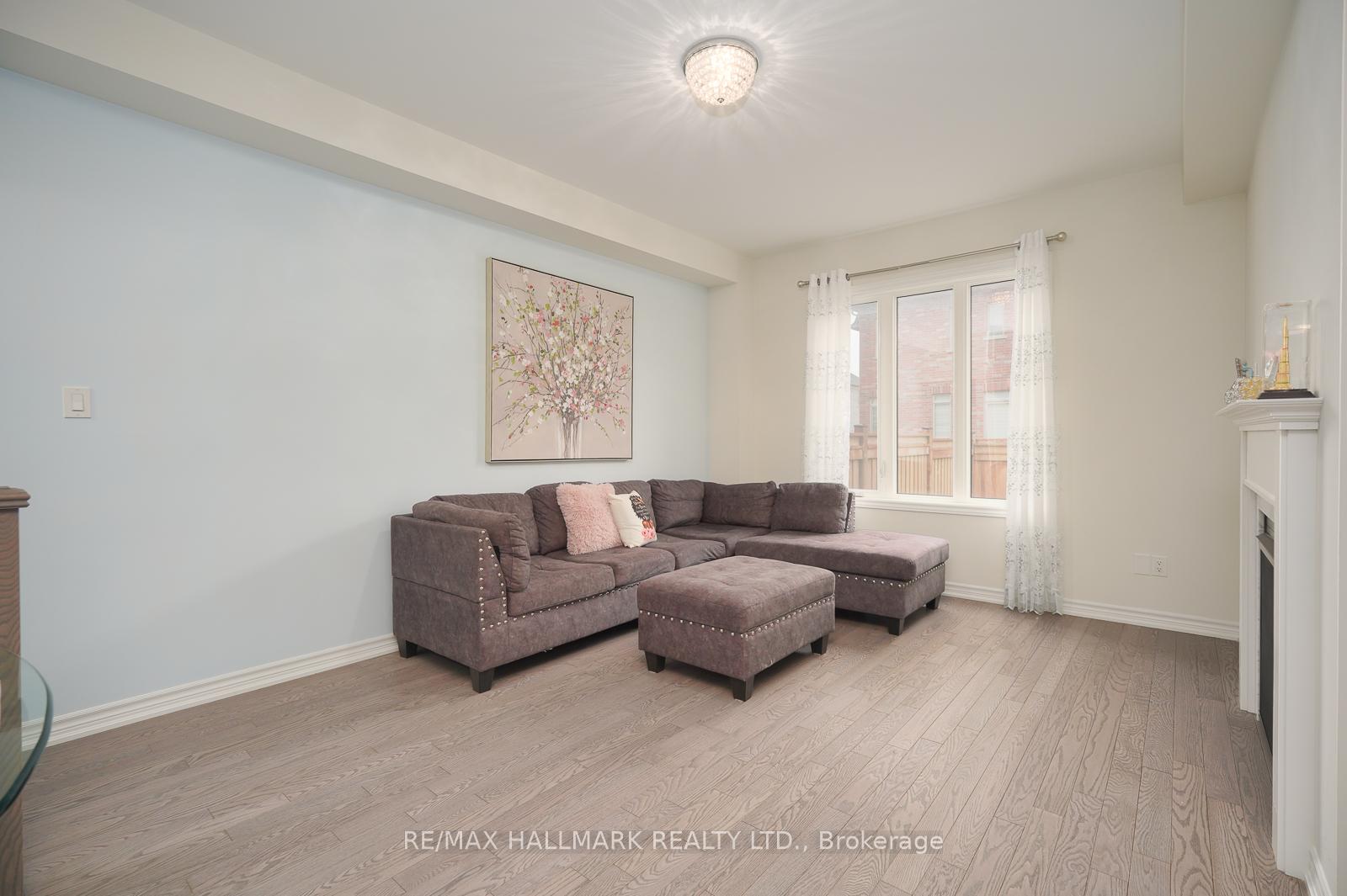 4 Hickling Lane