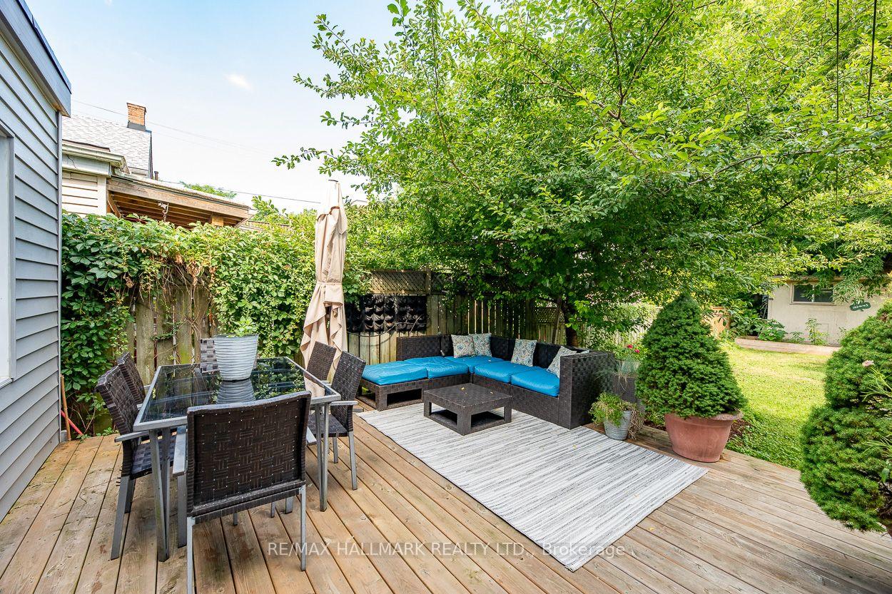 38 Boultbee Avenue, Toronto
