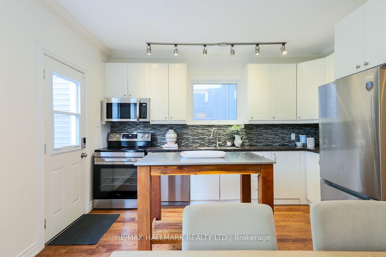 38 Boultbee Avenue, Toronto