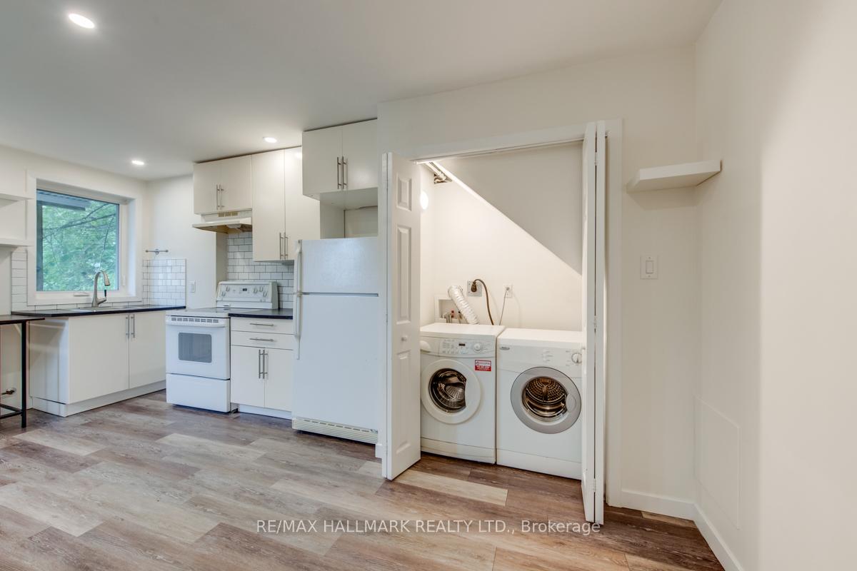 233 Kingston Road Main, Toronto Unit: Main