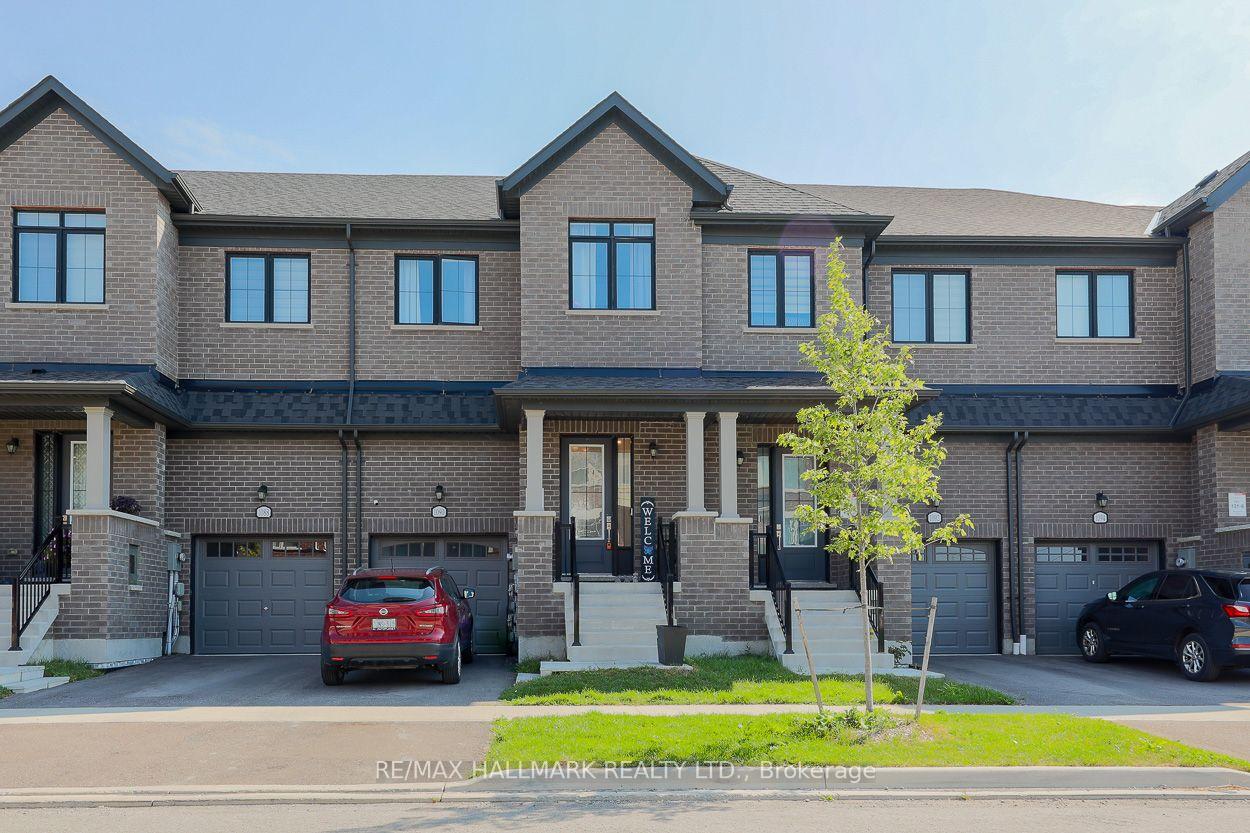 1090 Lockie Drive