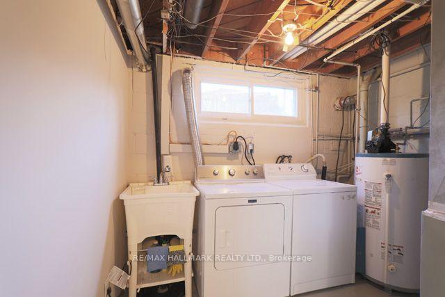 45 Landfair Crescent Lower, Toronto Unit: Lower