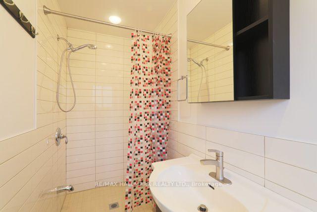 45 Landfair Crescent Lower, Toronto Unit: Lower