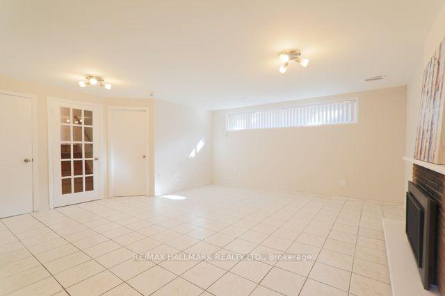 45 Landfair Crescent Lower, Toronto Unit: Lower
