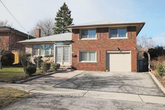 45 Landfair Crescent Lower, Toronto Unit: Lower