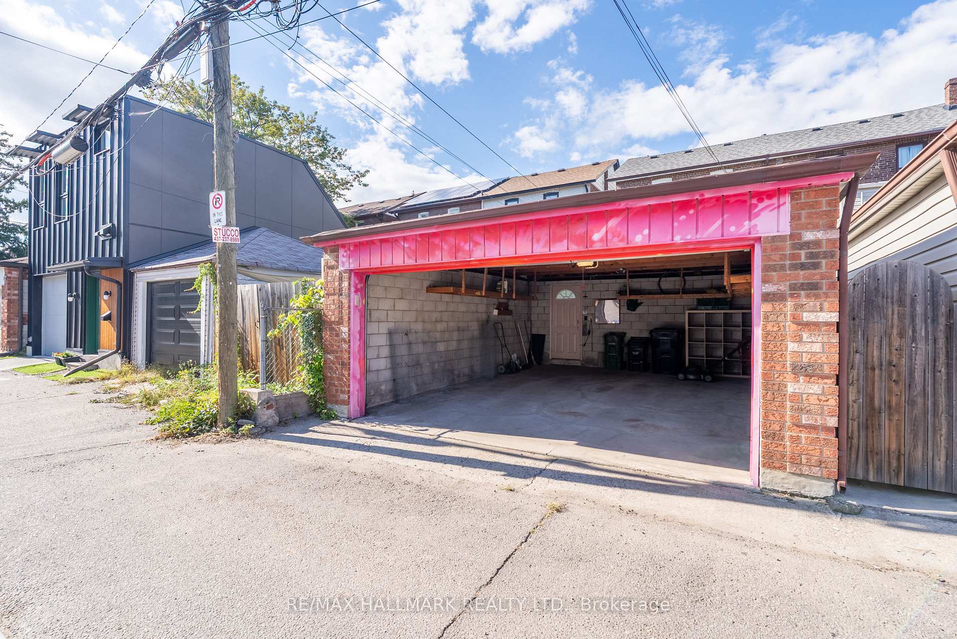 397 Strathmore Boulevard, Toronto
