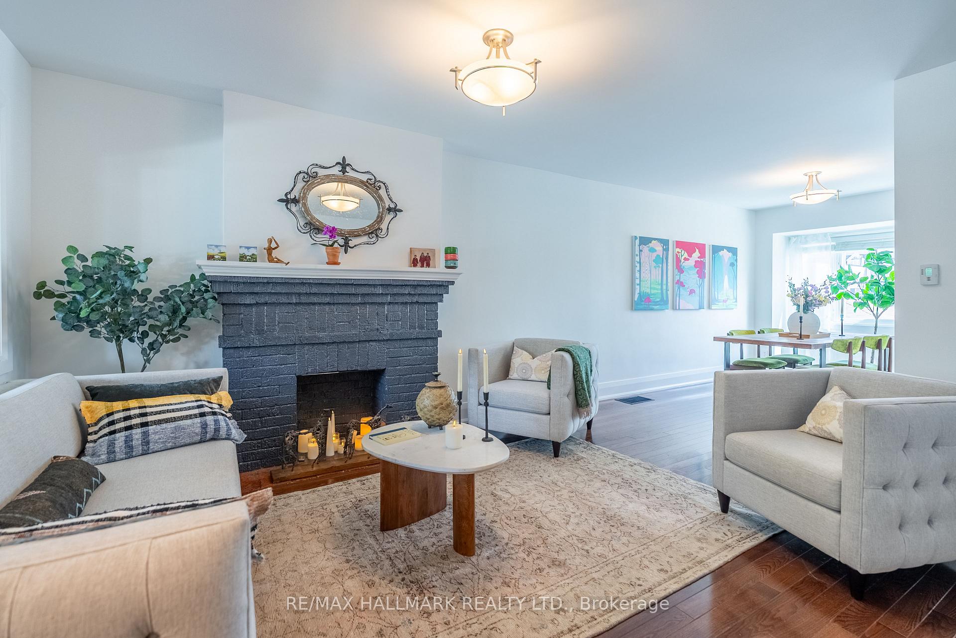 397 Strathmore Boulevard, Toronto