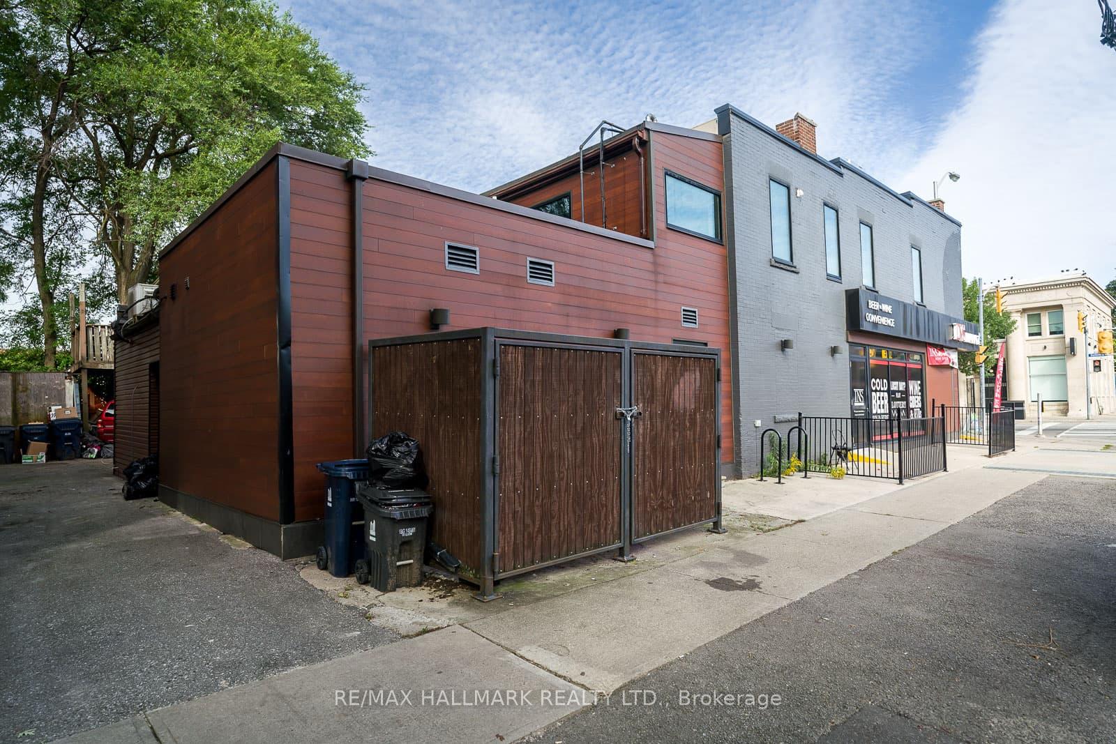 1417 Danforth Avenue, Toronto
