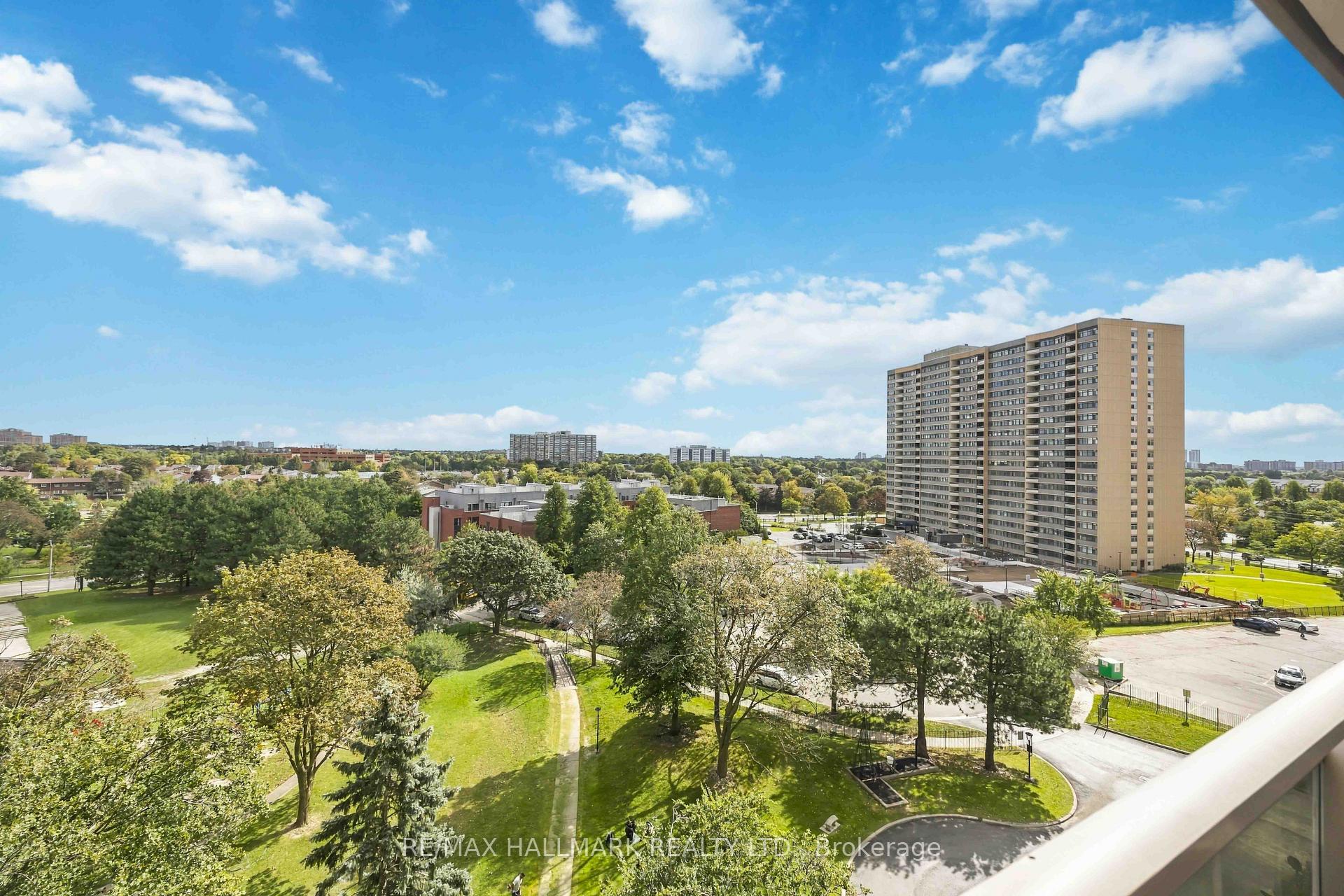 100 Echo Point 808, Toronto Unit: 808