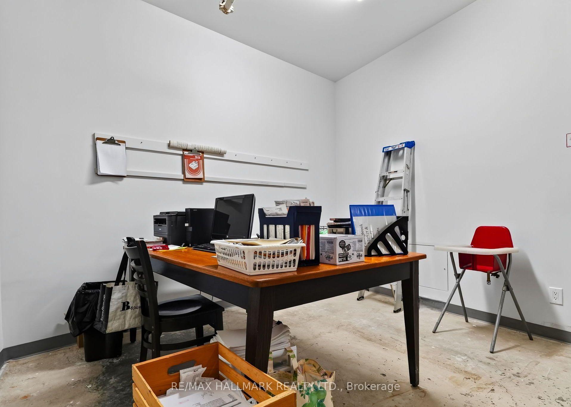 158 Fallingbrook Road, Toronto