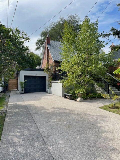 110 Lakeside Avenue, Toronto