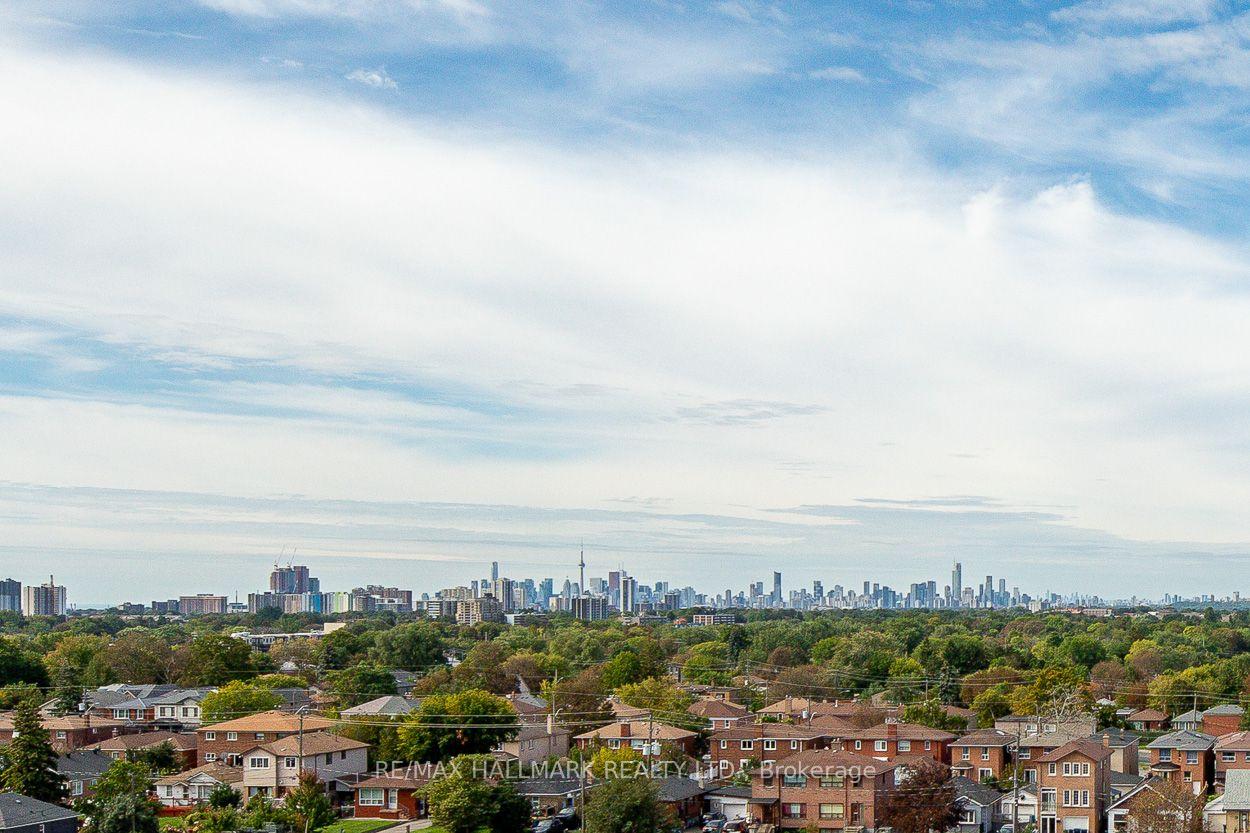 1 Greystone Walk Drive 978, Toronto Unit: 978