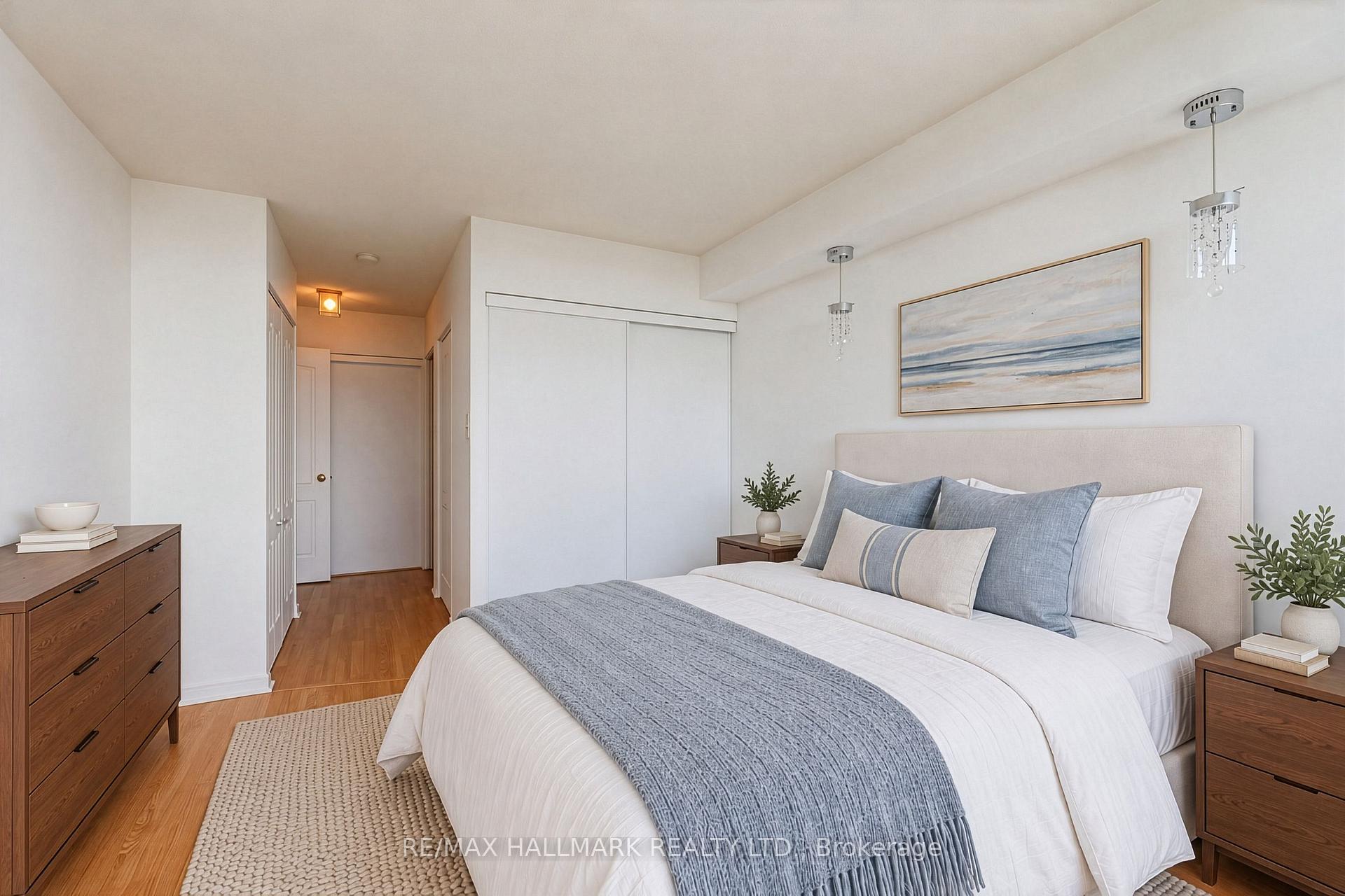 1 Greystone Walk Drive 978, Toronto Unit: 978